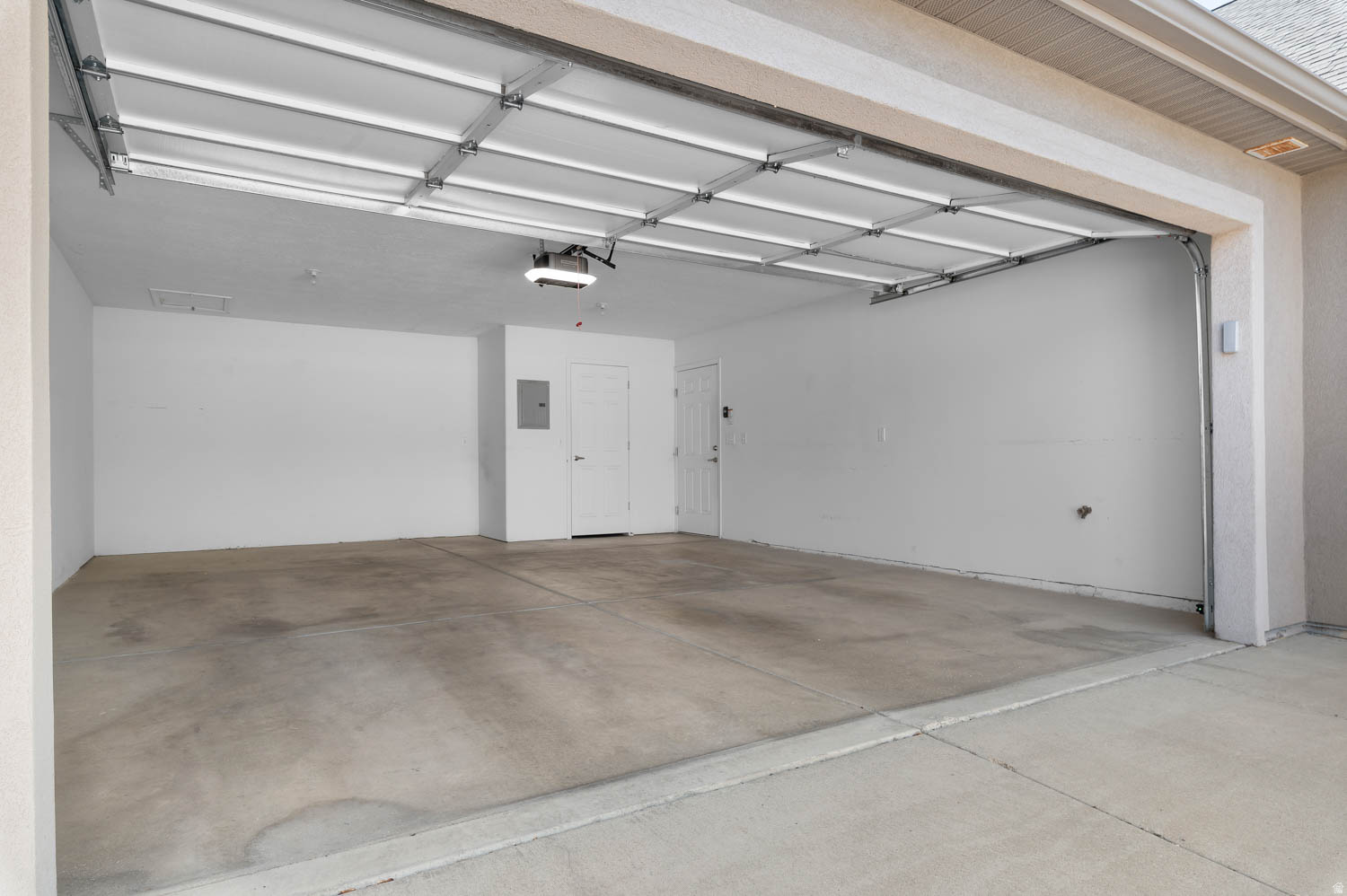 SPRINGBROOK VILLAS CONDO - Residential