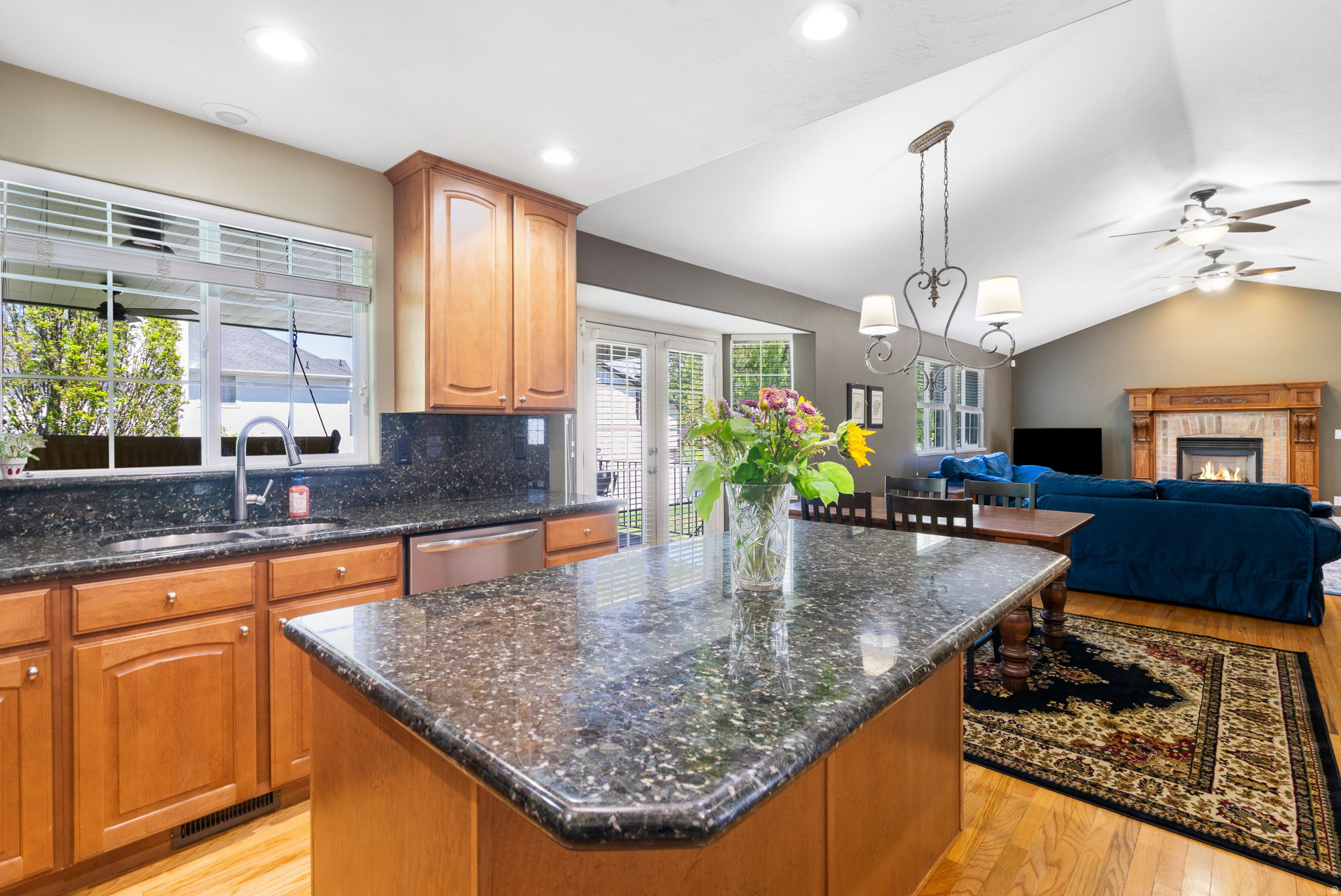 WILLOW SPRINGS - Residential