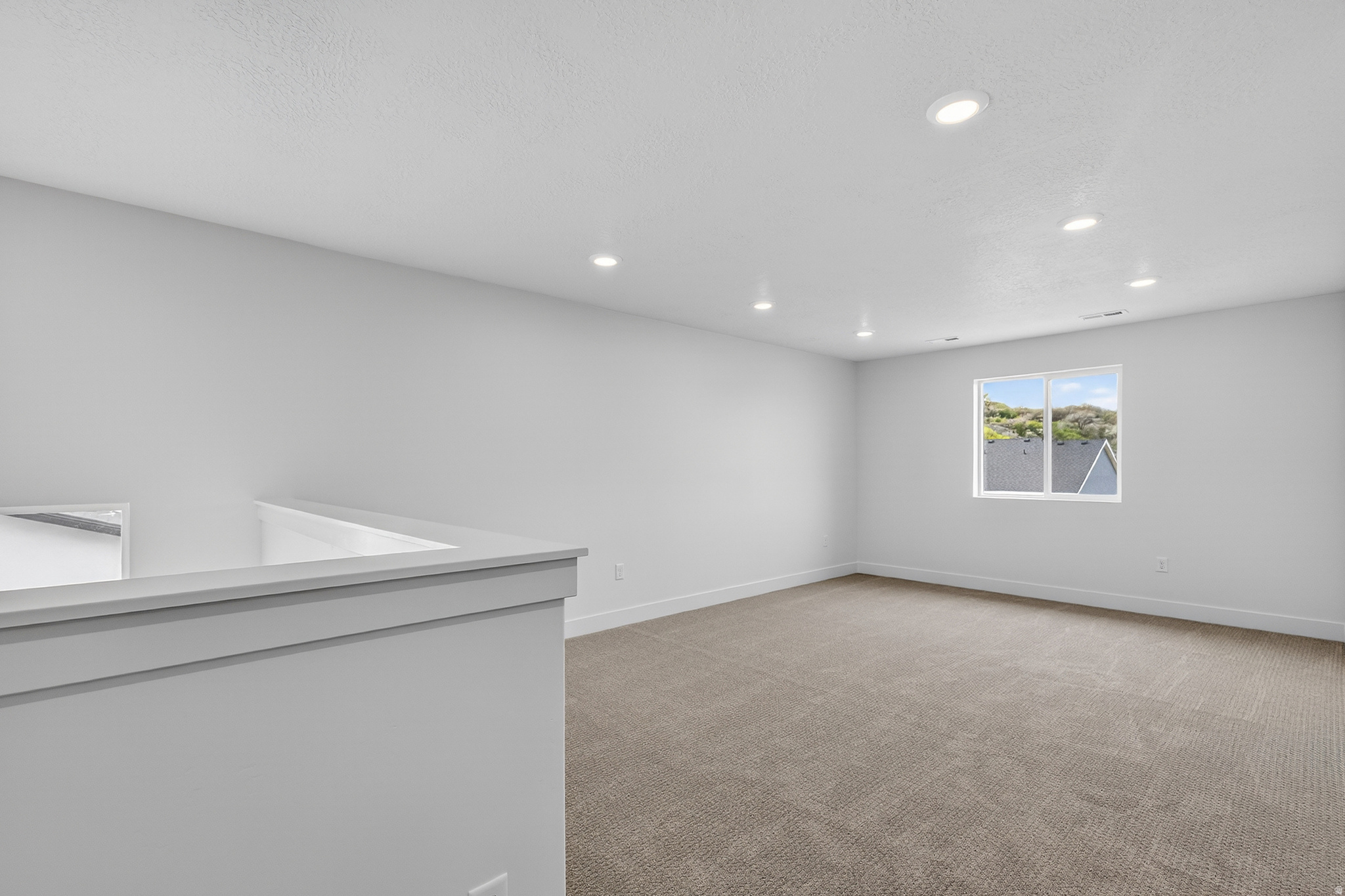 RIVERWOOD - Residential