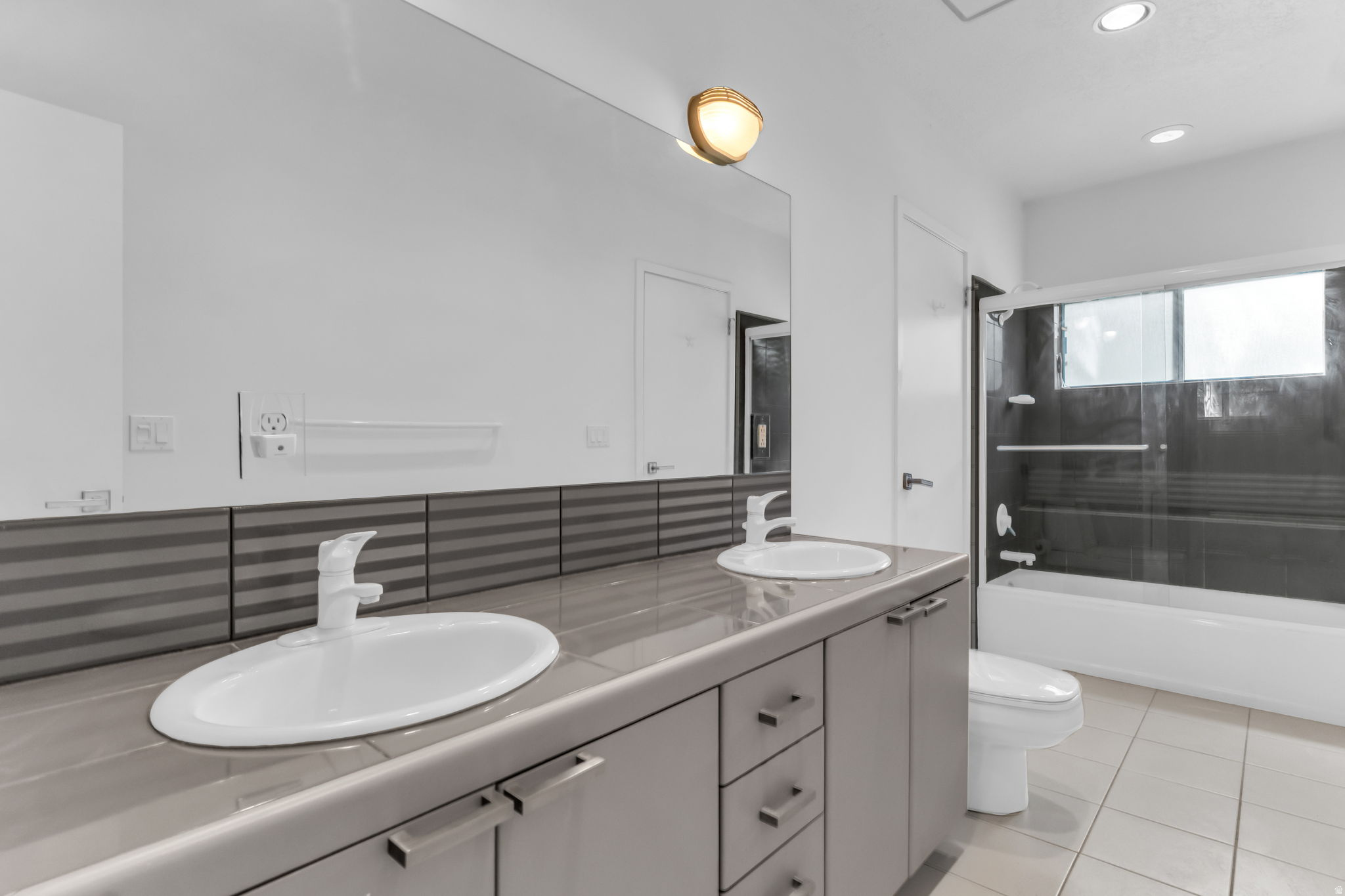 THAYNES CANYON SUB - Residential