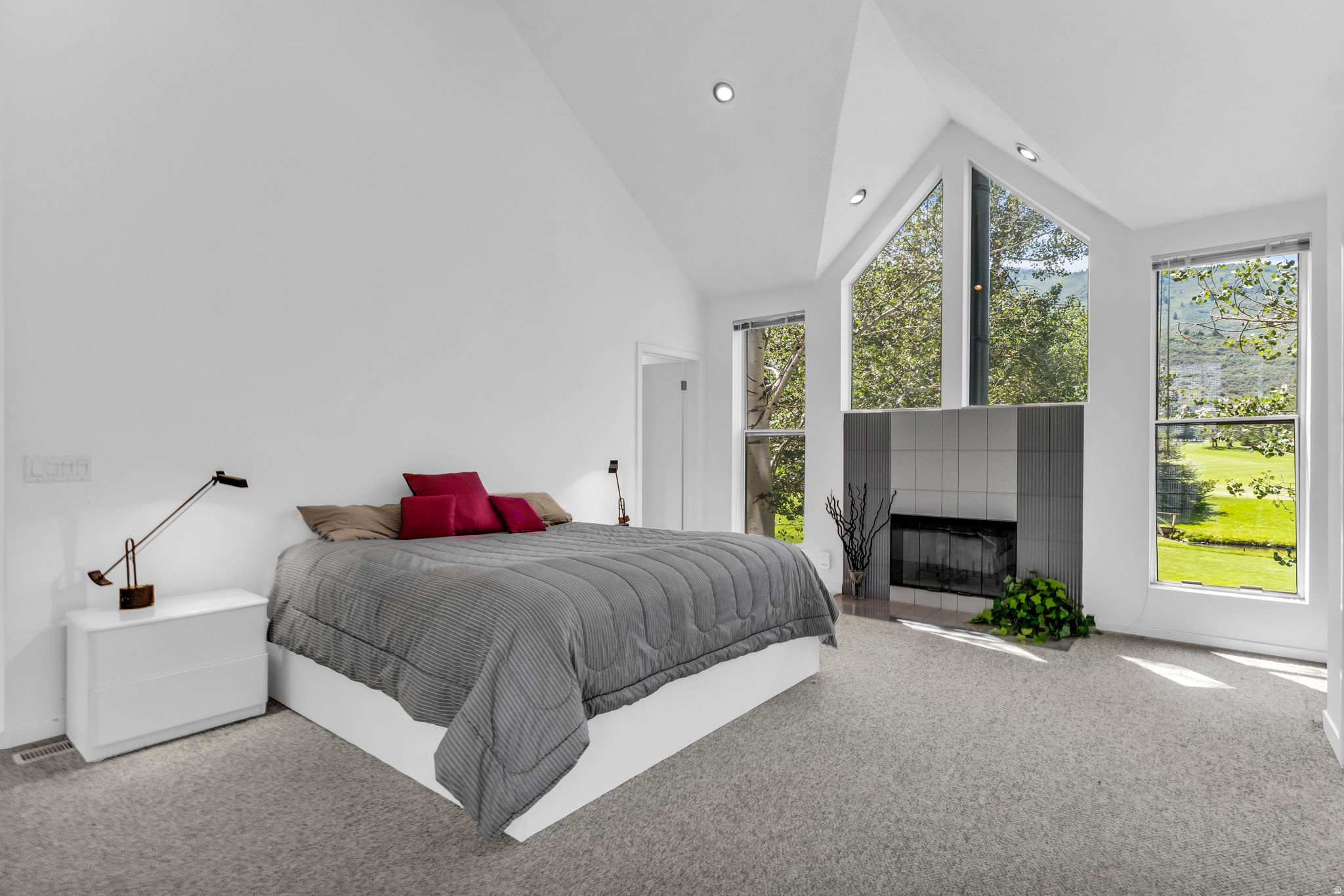 THAYNES CANYON SUB - Residential