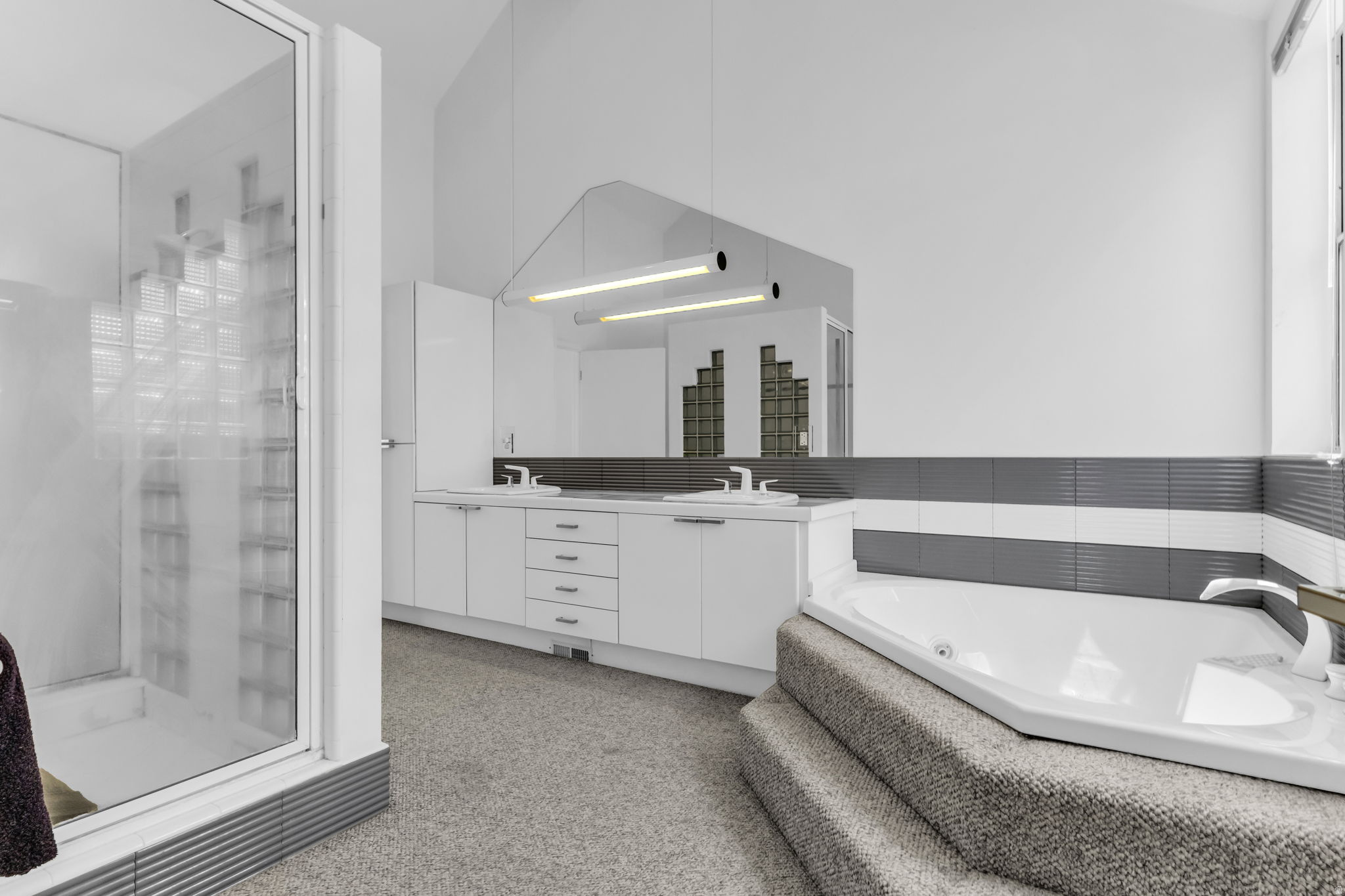 THAYNES CANYON SUB - Residential