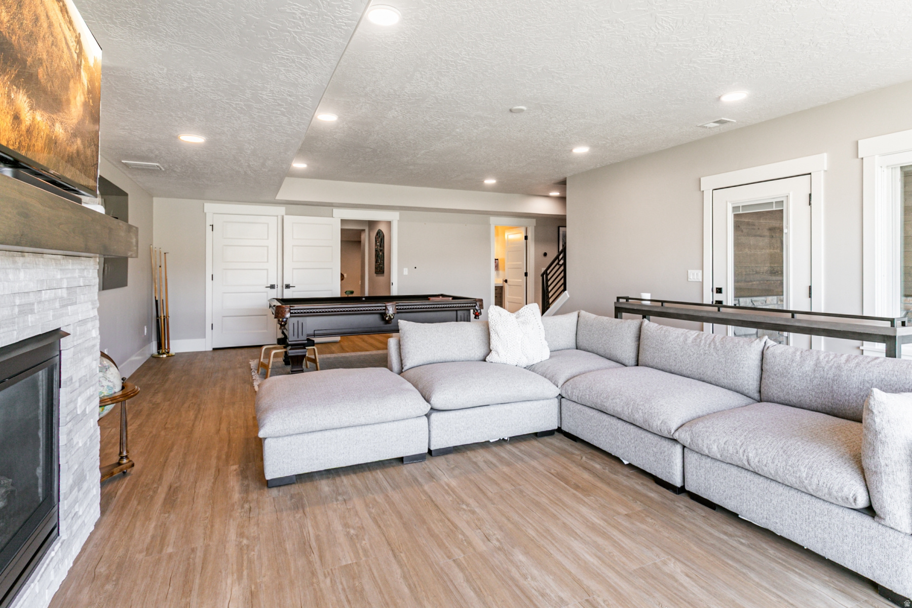 SHORELINE - Residential Lease