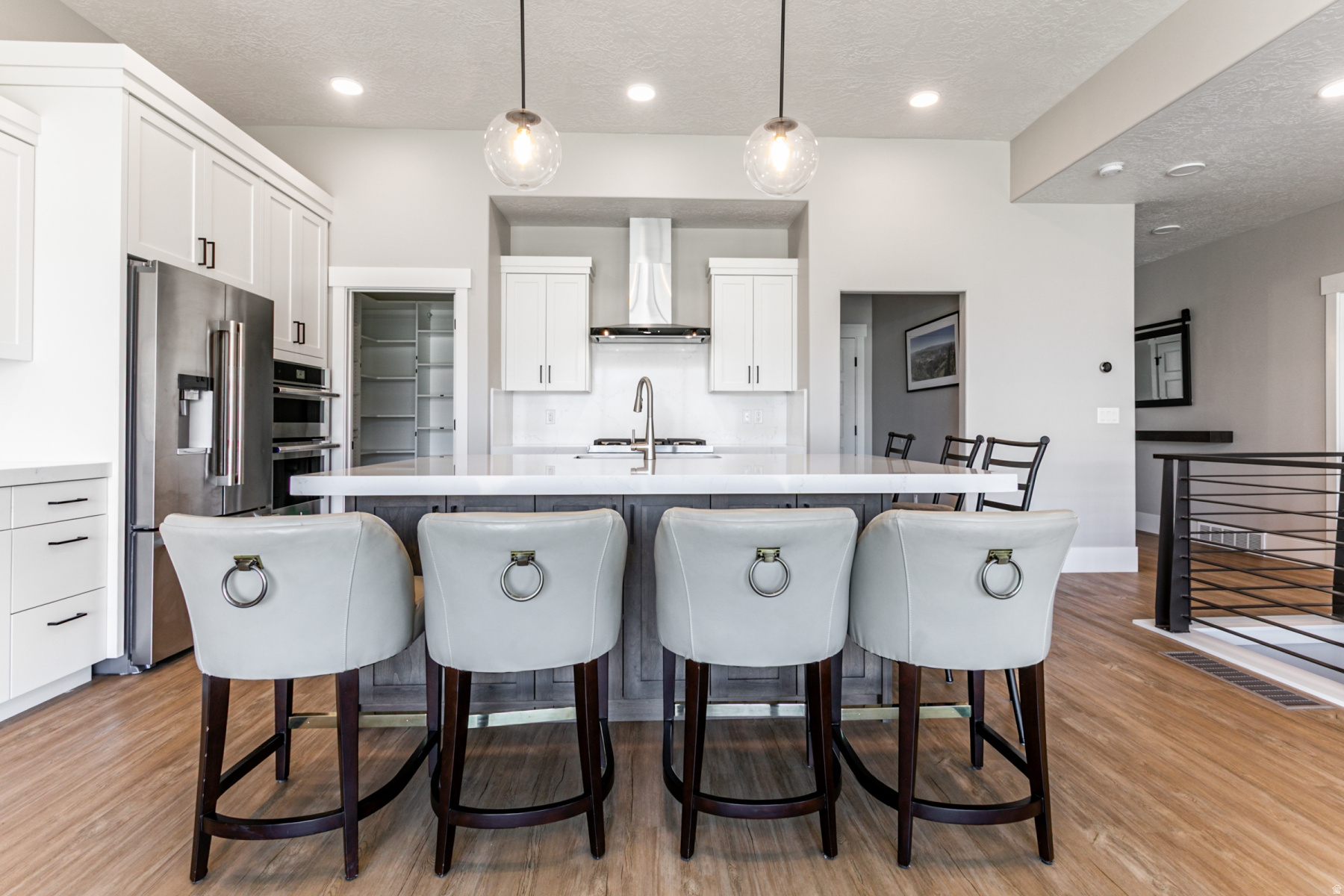 SHORELINE - Residential Lease