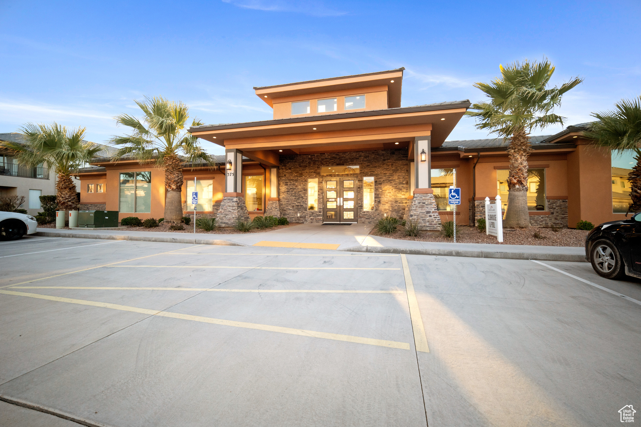 ZION VILLAGE TOWNHOM - Residential