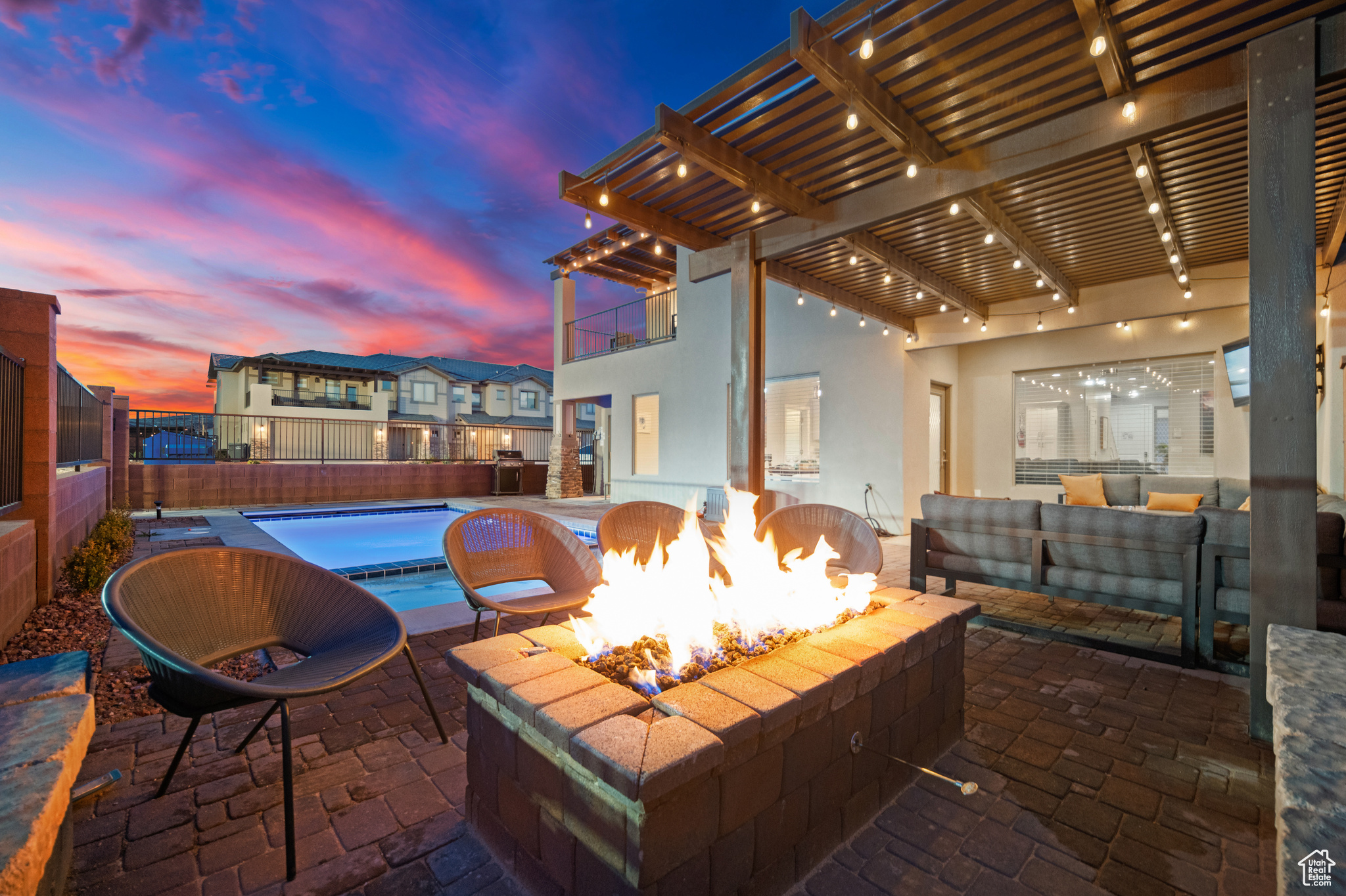 ZION VILLAGE TOWNHOM - Residential