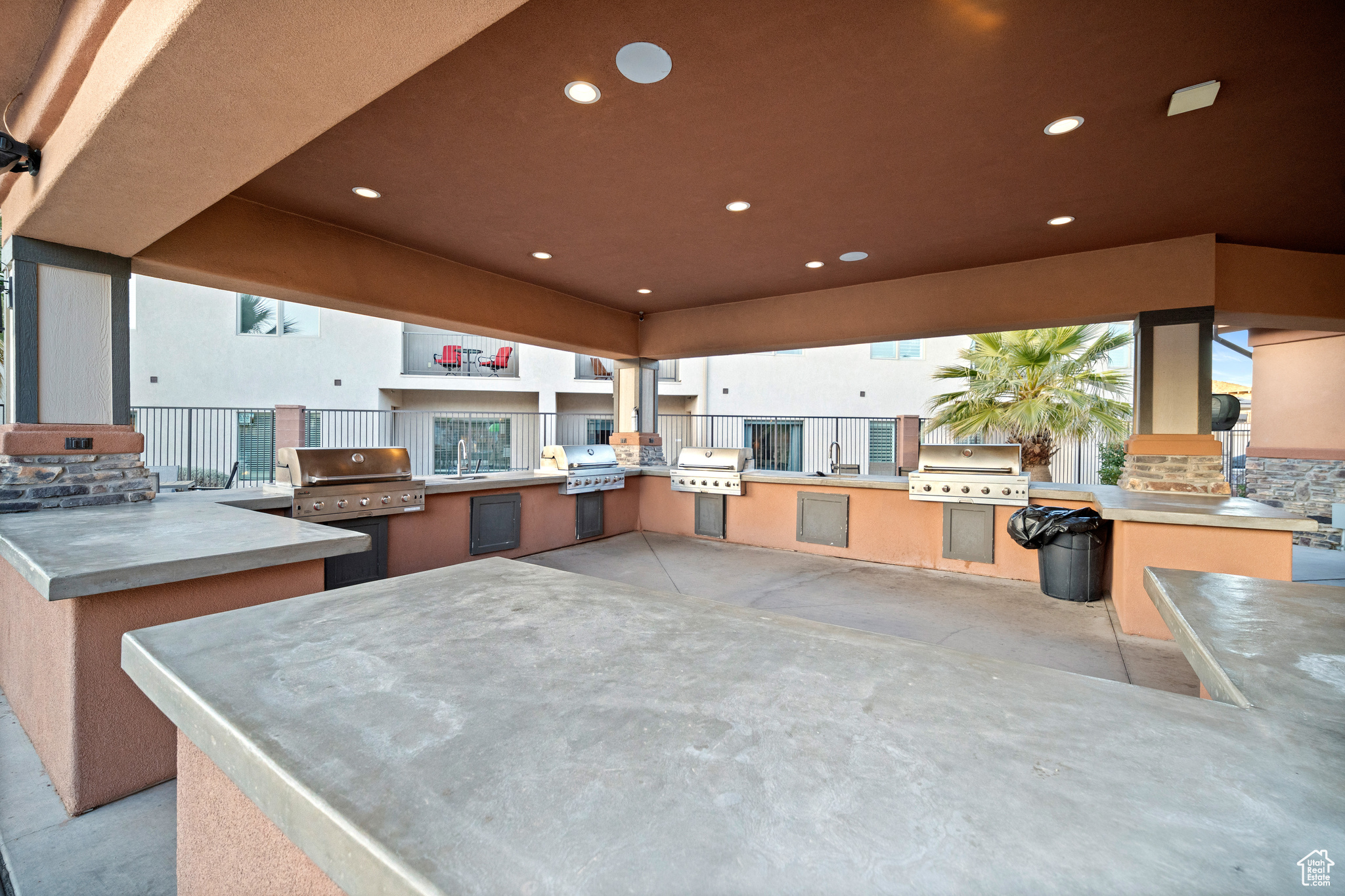 ZION VILLAGE TOWNHOM - Residential