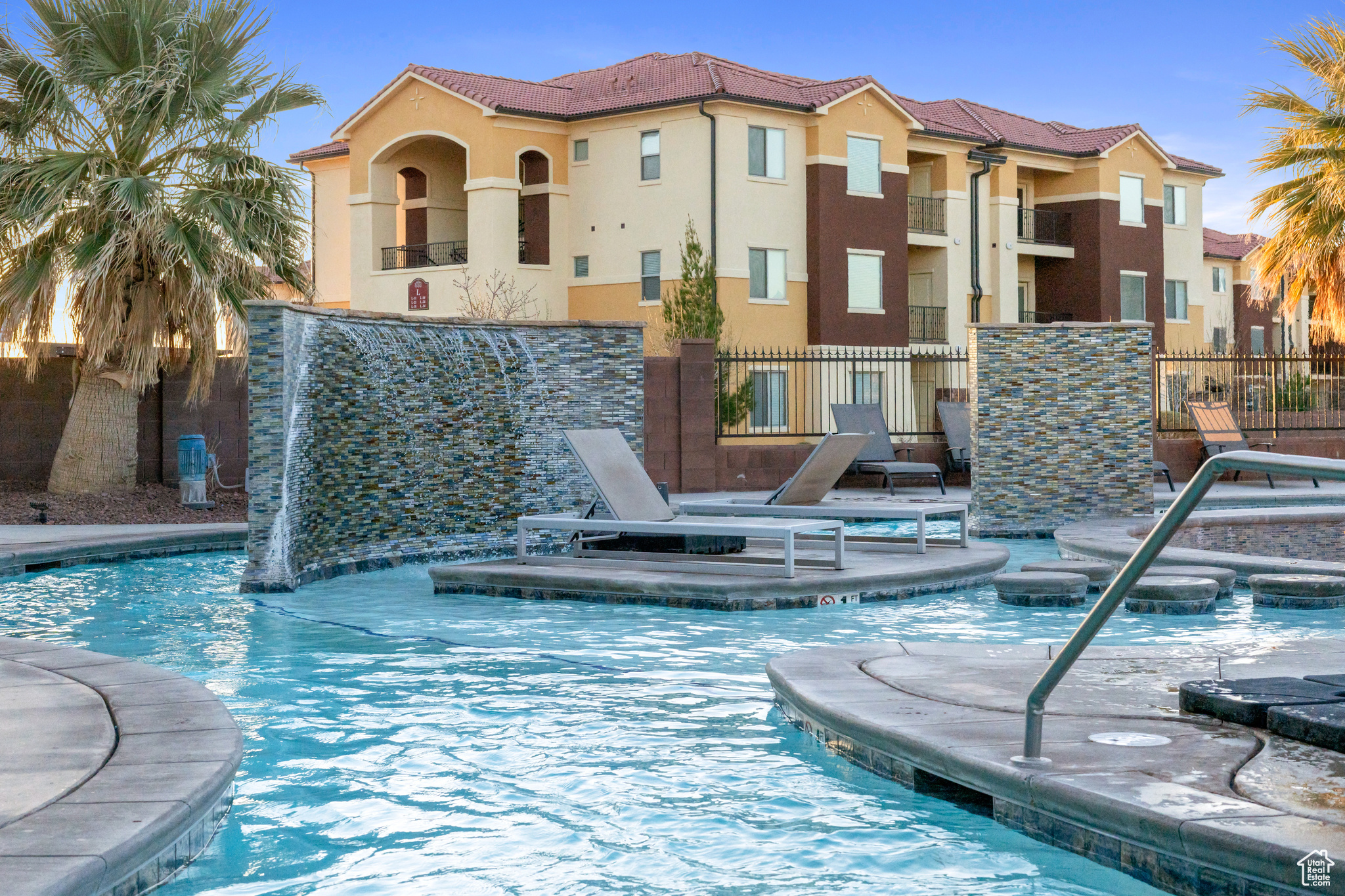 ZION VILLAGE TOWNHOM - Residential