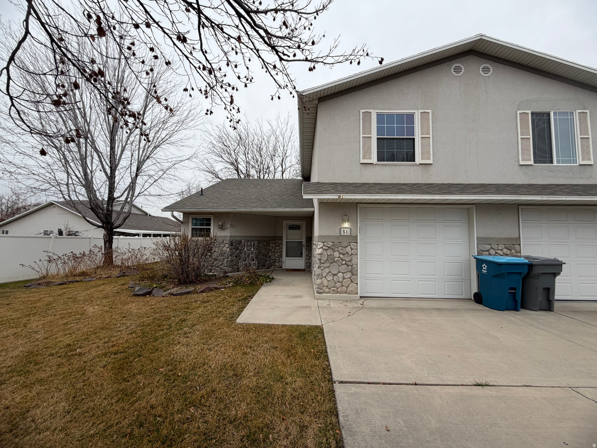 CHIPMAN VILLAGE - Residential