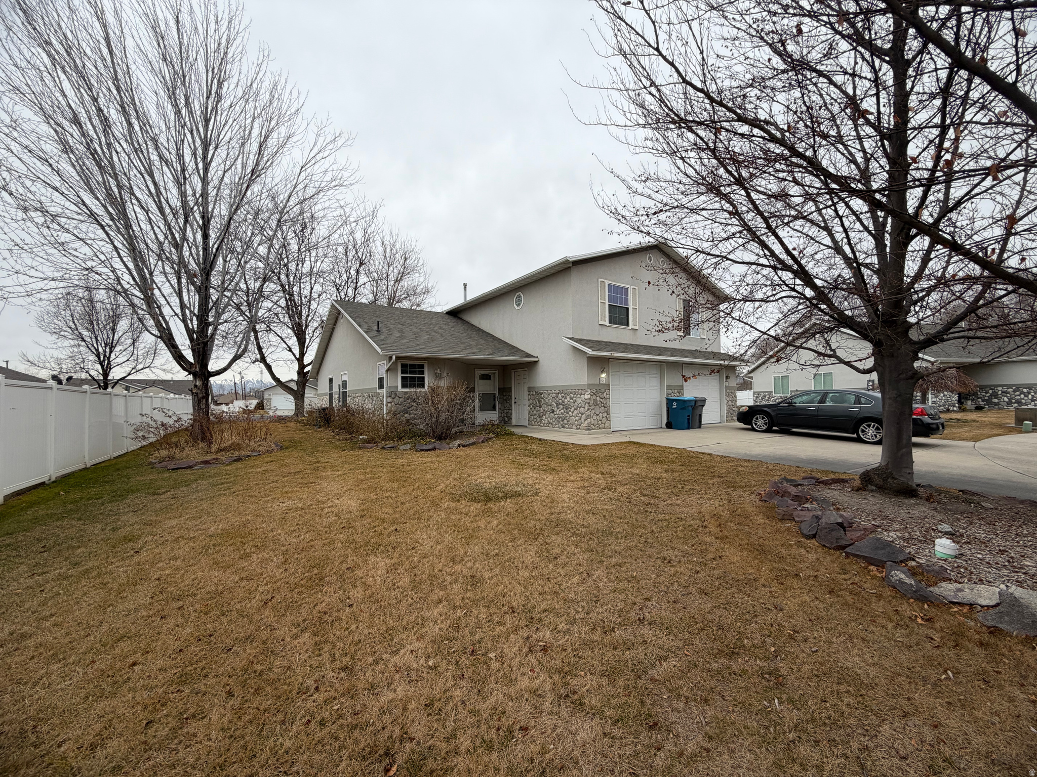 CHIPMAN VILLAGE - Residential