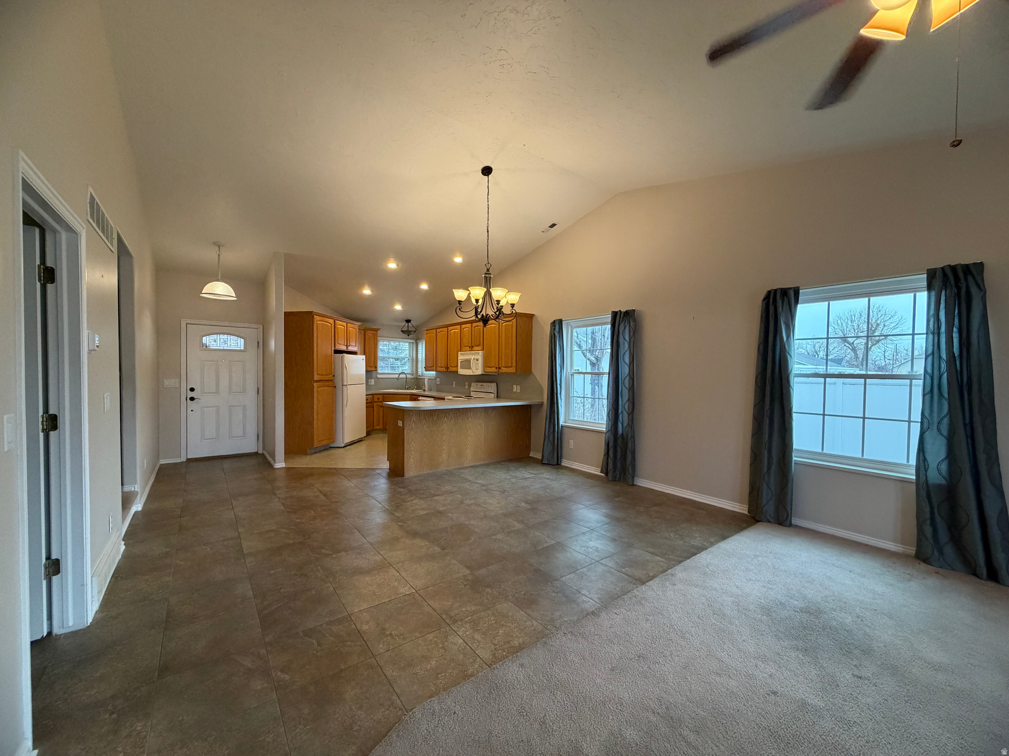 CHIPMAN VILLAGE - Residential
