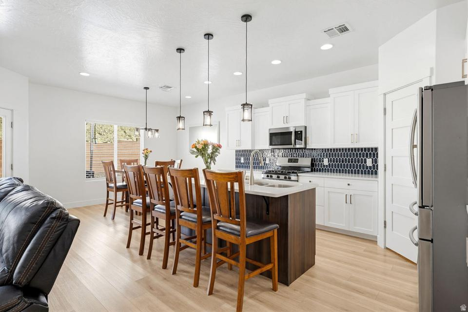SAGE CANYON 16 - Residential
