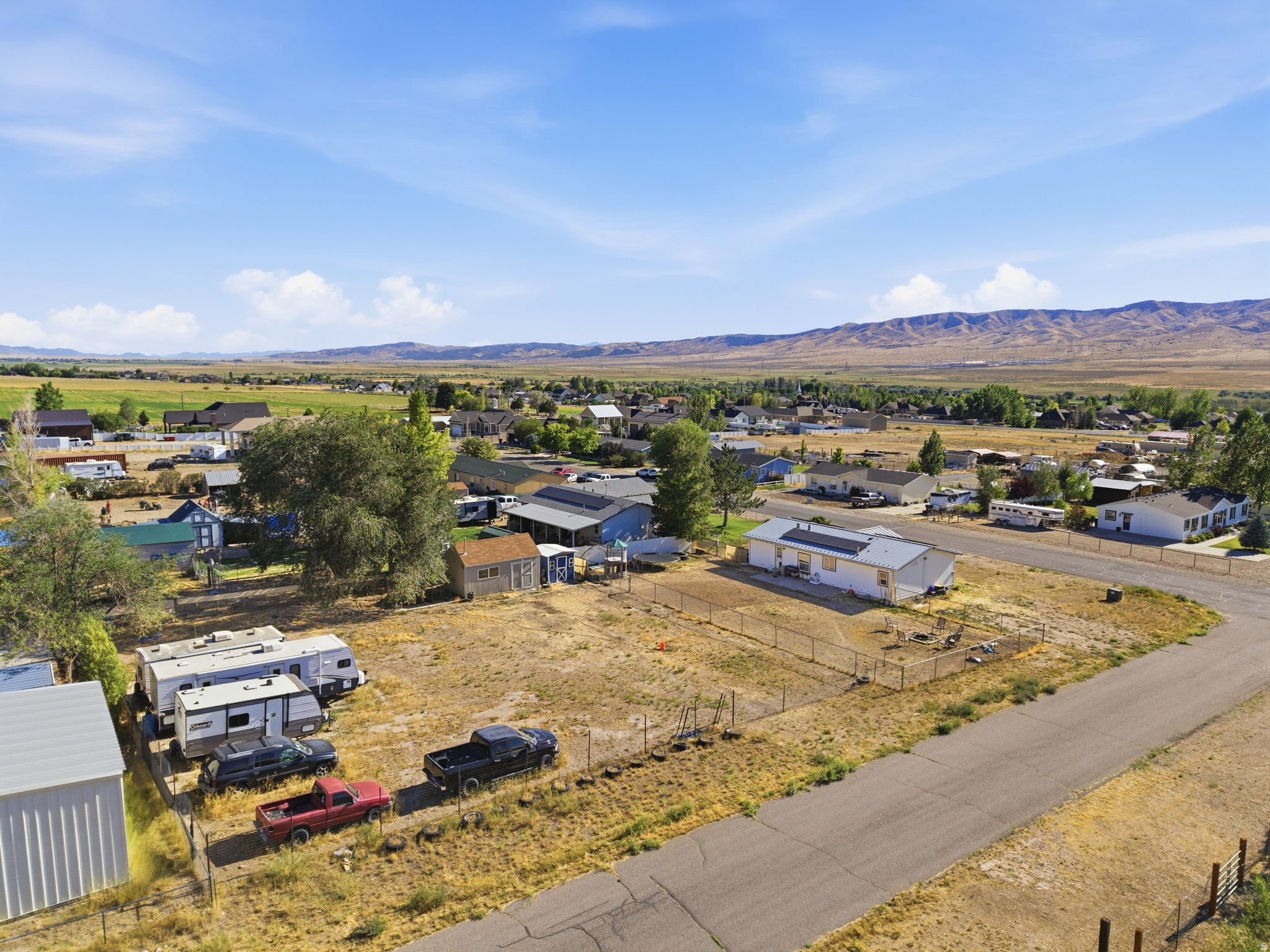 COUNTRYSIDE ESTATES - Residential