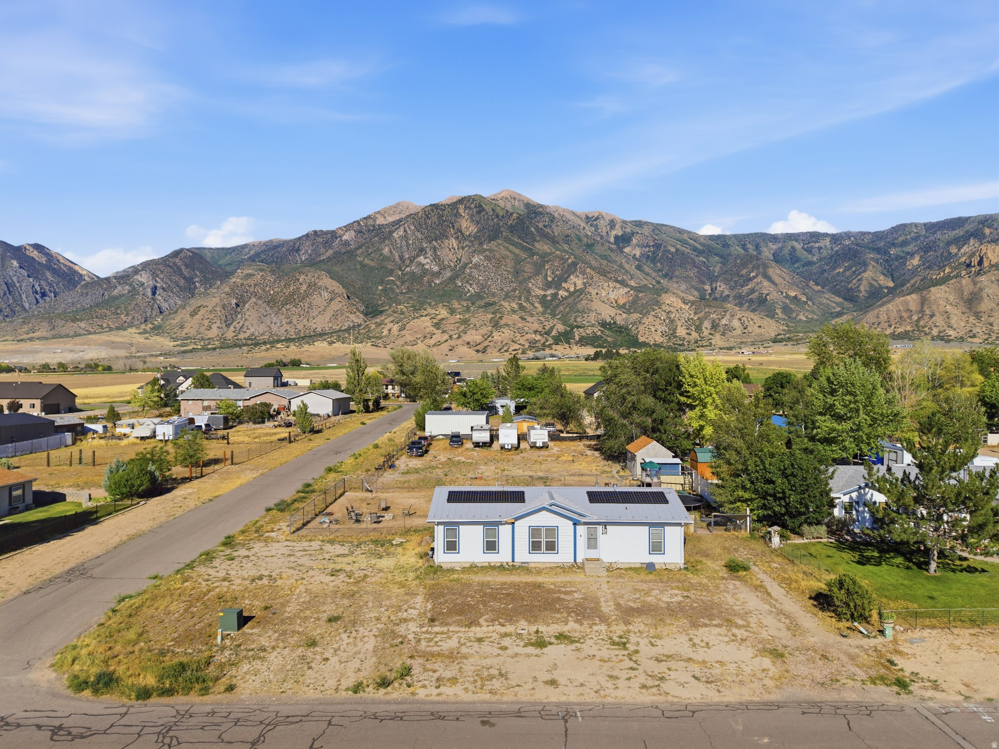 COUNTRYSIDE ESTATES - Residential