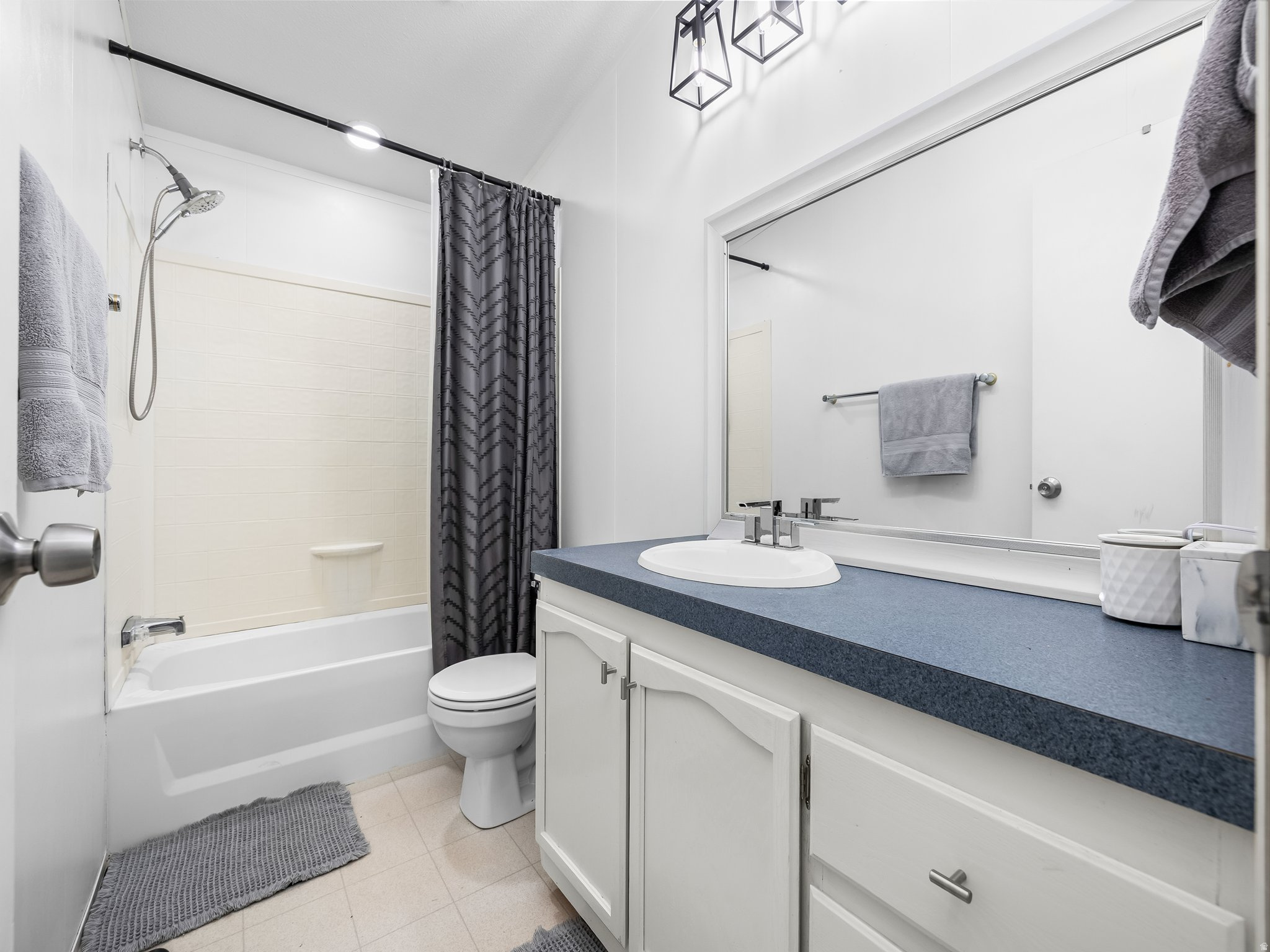 COUNTRYSIDE ESTATES - Residential