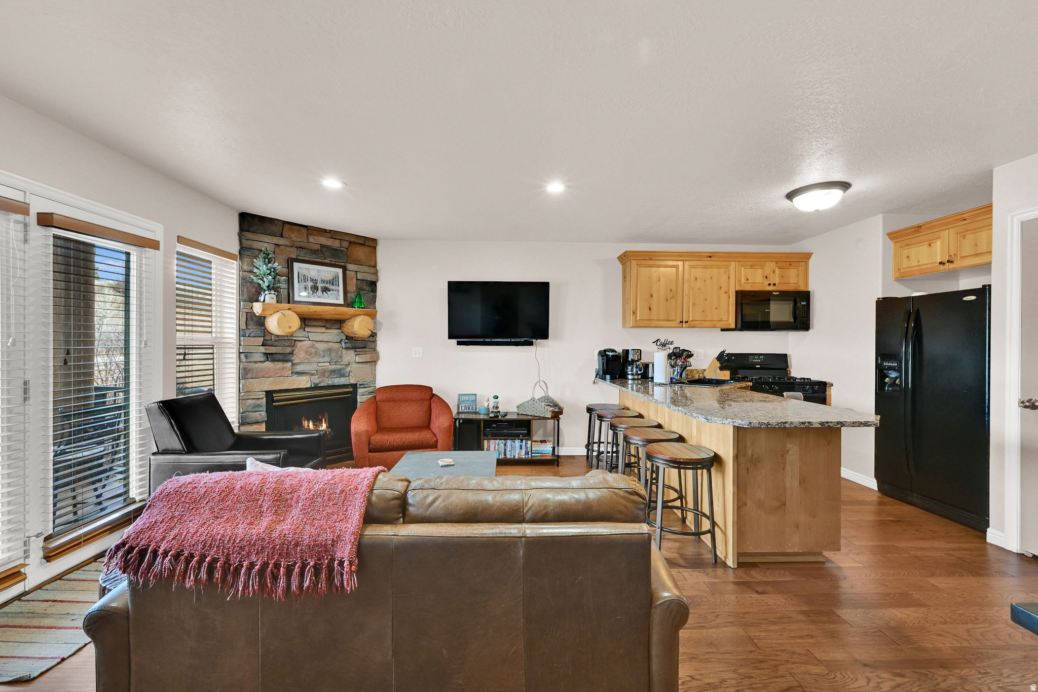 MOOSE HOLLOW - Residential