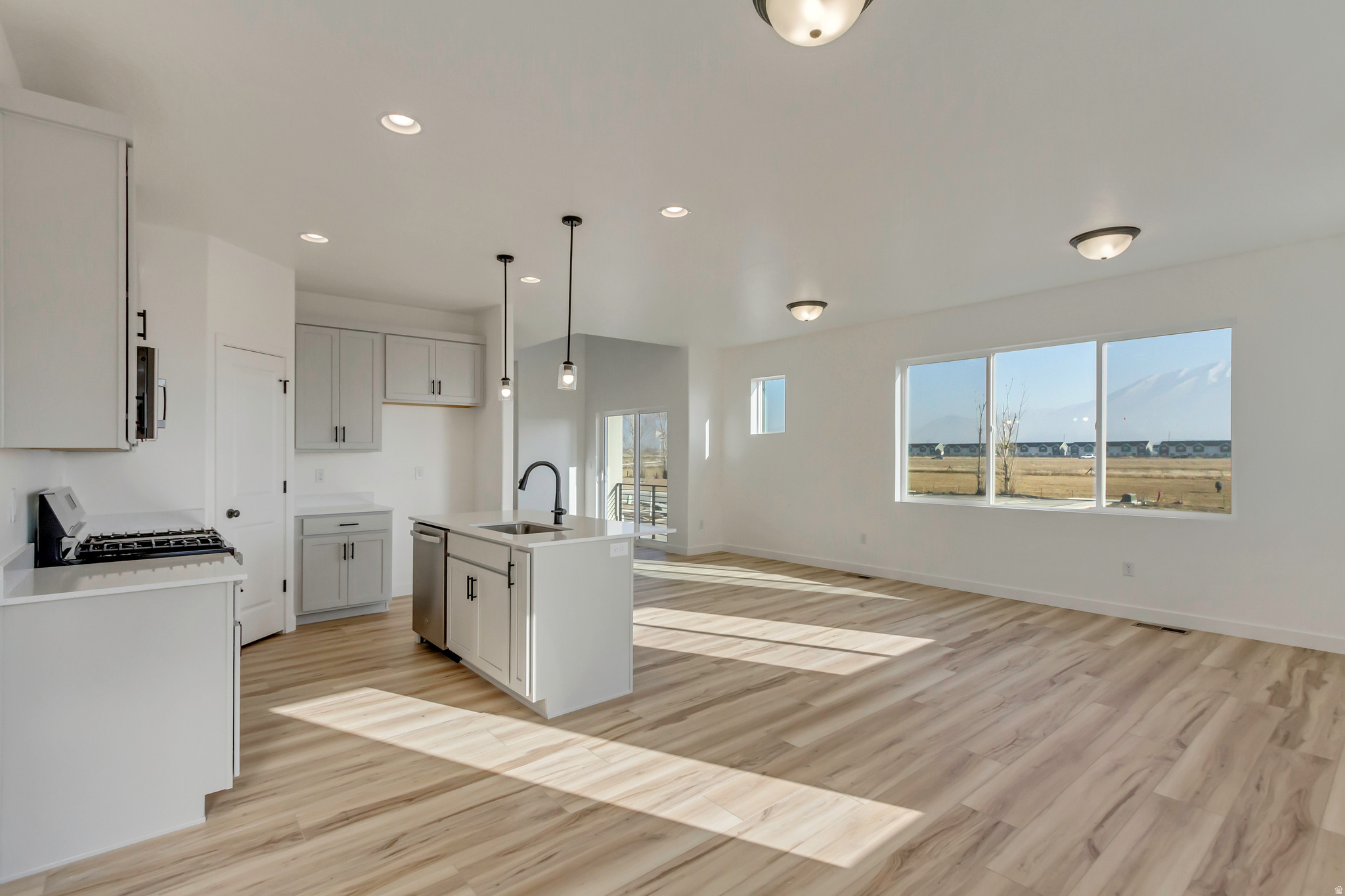 HARMONY PLACE - Residential