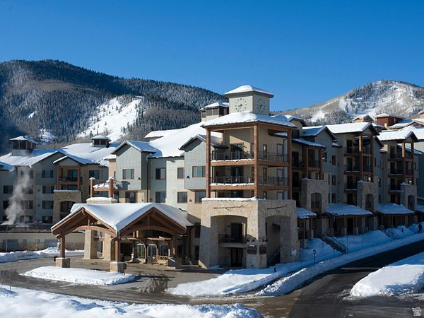 SILVERADO LODGE - Residential