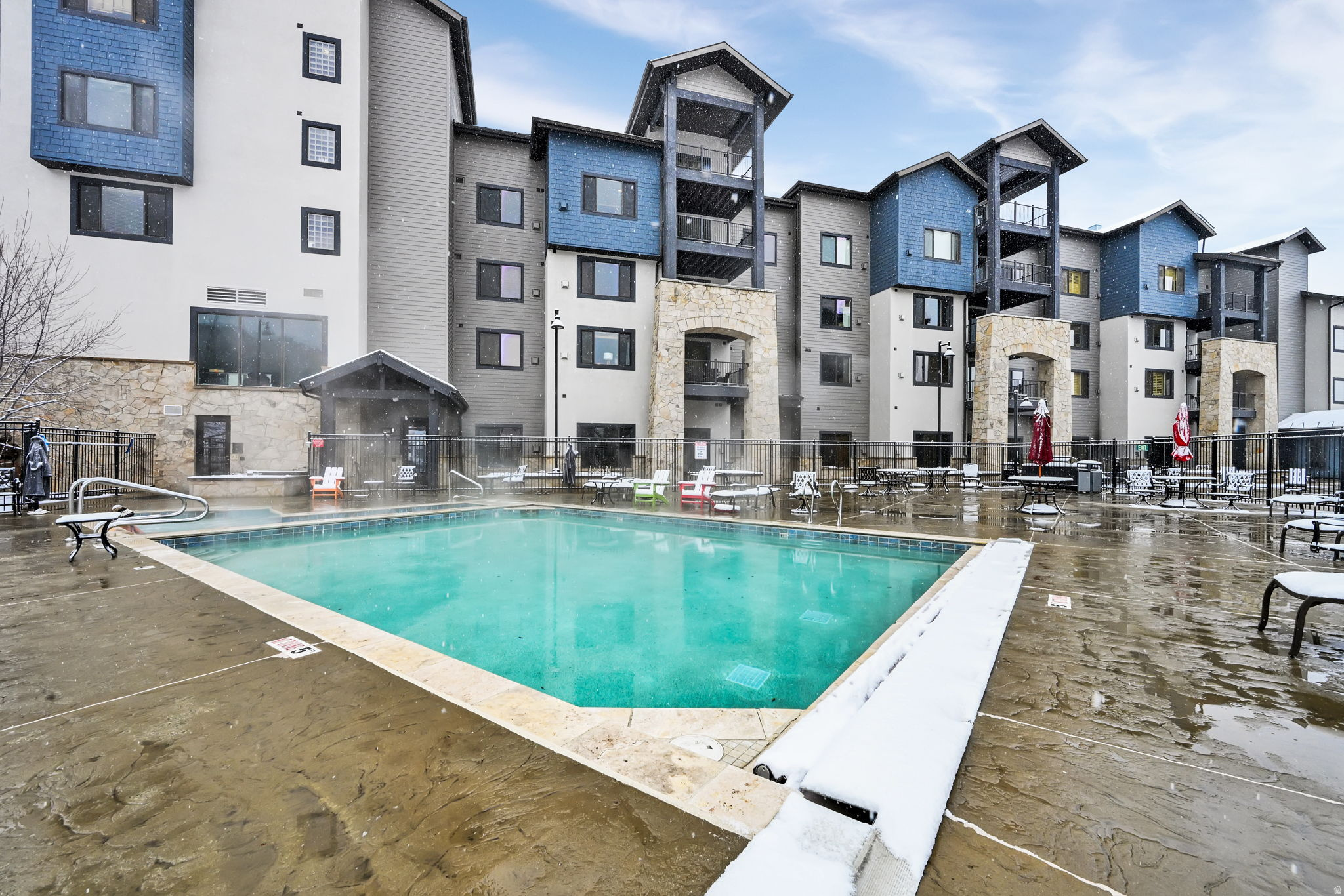SILVERADO LODGE - Residential