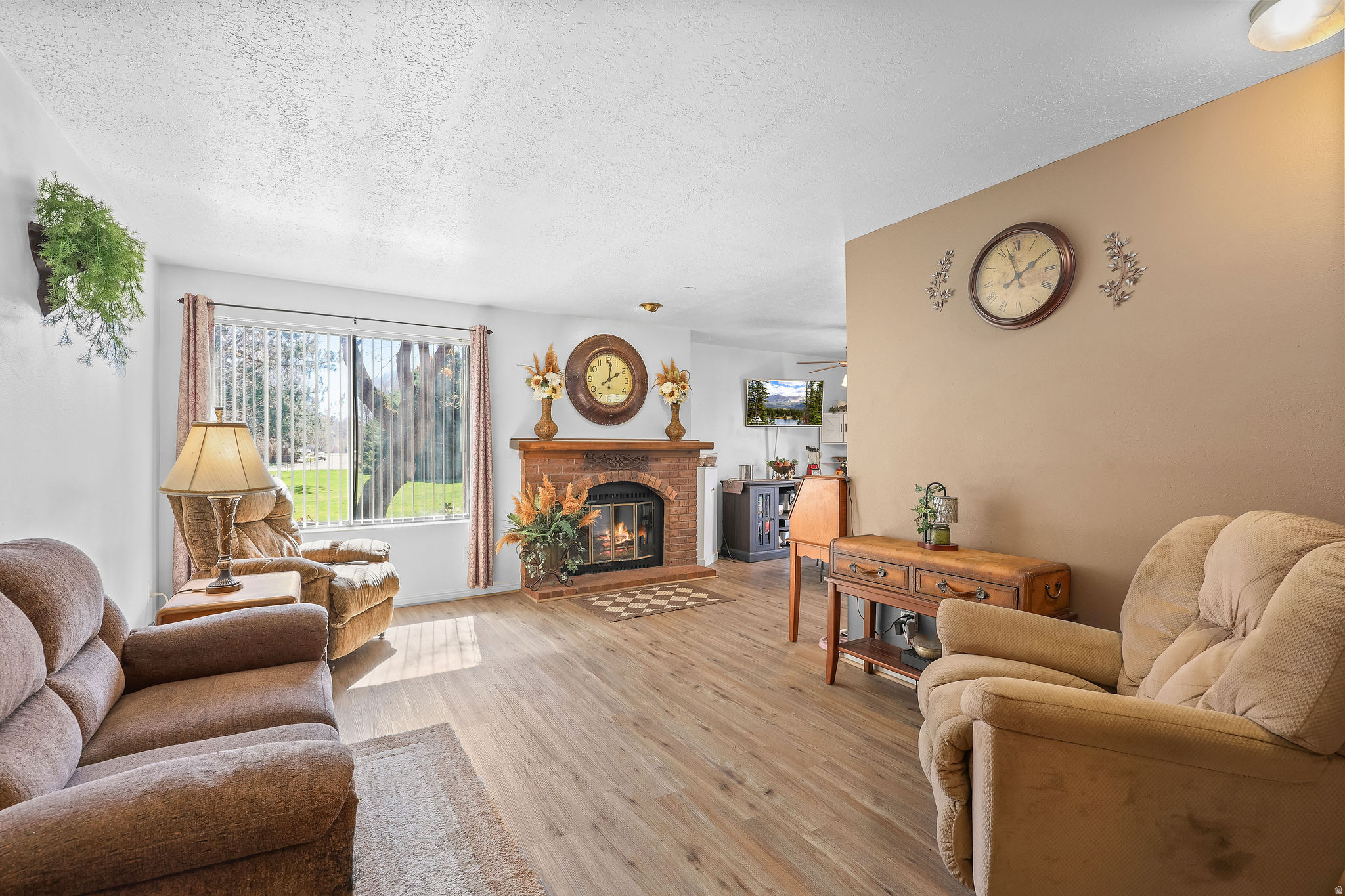 CHERRY WOOD - Residential
