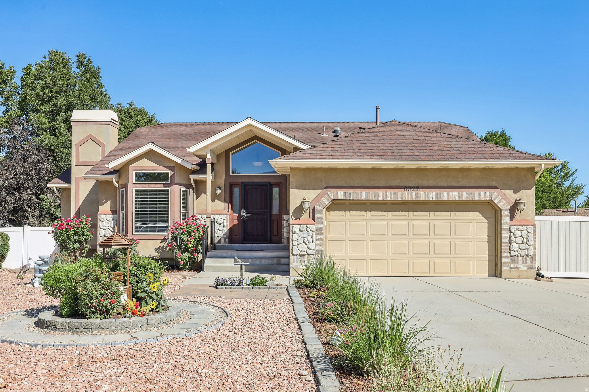 This spacious, 3200 square foot home sits on .28 of an acre and is located in a quiet cul-de-sac in a great Sandy neighborhood. It has it all, including a large fenced yard, primary bedroom on the main floor and bonus storage spaces.     The open concept main floor features vaulted ceilings, gas fireplace, 3 solar tubes, 3 bedrooms (including the primary), kitchen, 2 bathrooms, living room along with a sitting room and main floor laundry.  The dining room opens up to a spacious deck with a remote controlled retractable awning over looking a large fenced private backyard which includes a 9 x 16 storage shed.    The basement has high ceilings, 3 bedrooms, (one bedroom can be used as  an office with built in cabinets), 3/4 bath, substantial  storage space, large kitchenette and premium family room/entertainment space.  This house has a great feel, it's a must see!   Square footage figures are provided as a courtesy estimate only and were obtained from passed MLS.  Buyer is advised to obtain an independent measurement.