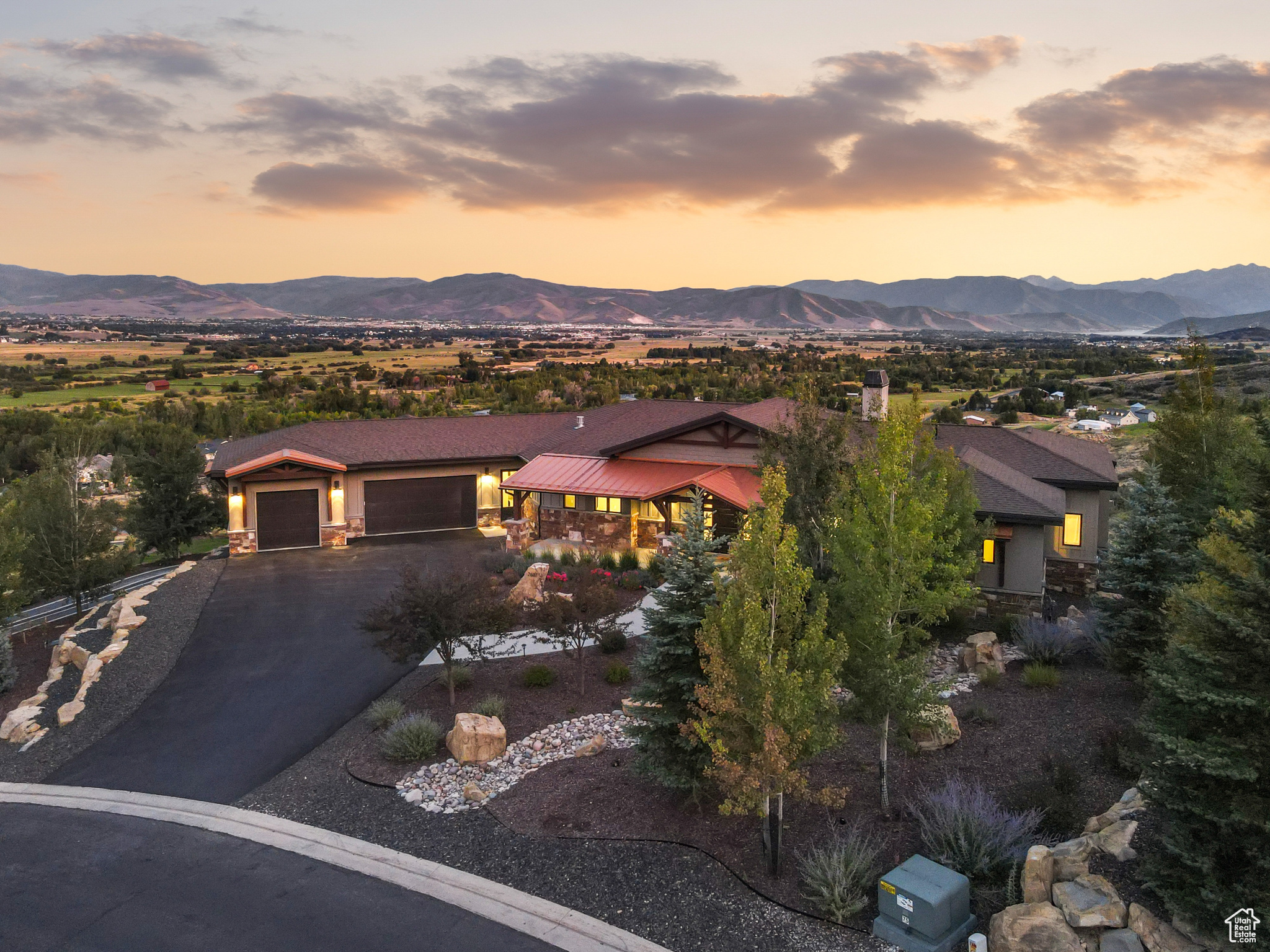 RIVER MEADOWS RANCH - Residential