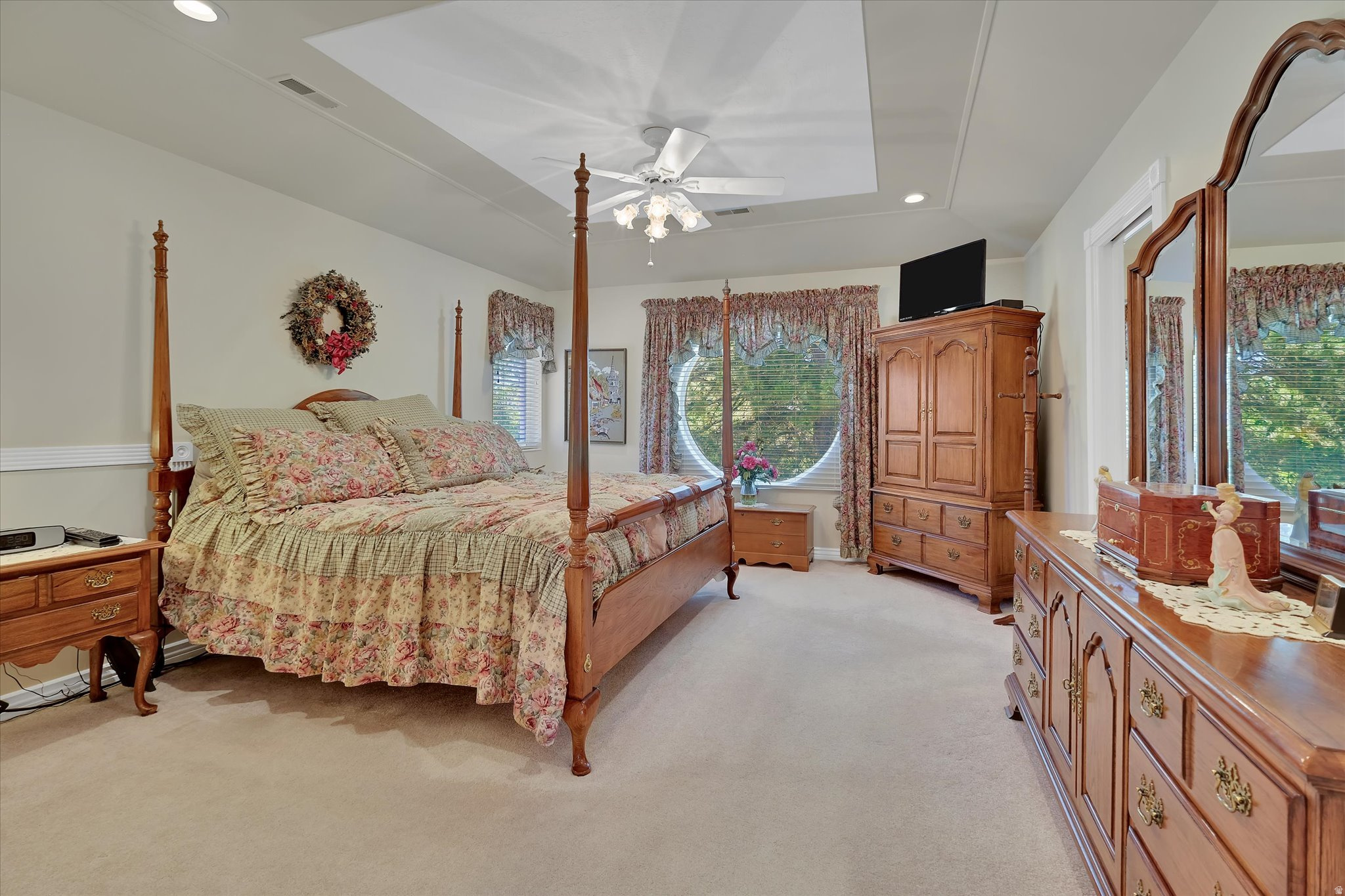 SUMMIT PARK - Residential