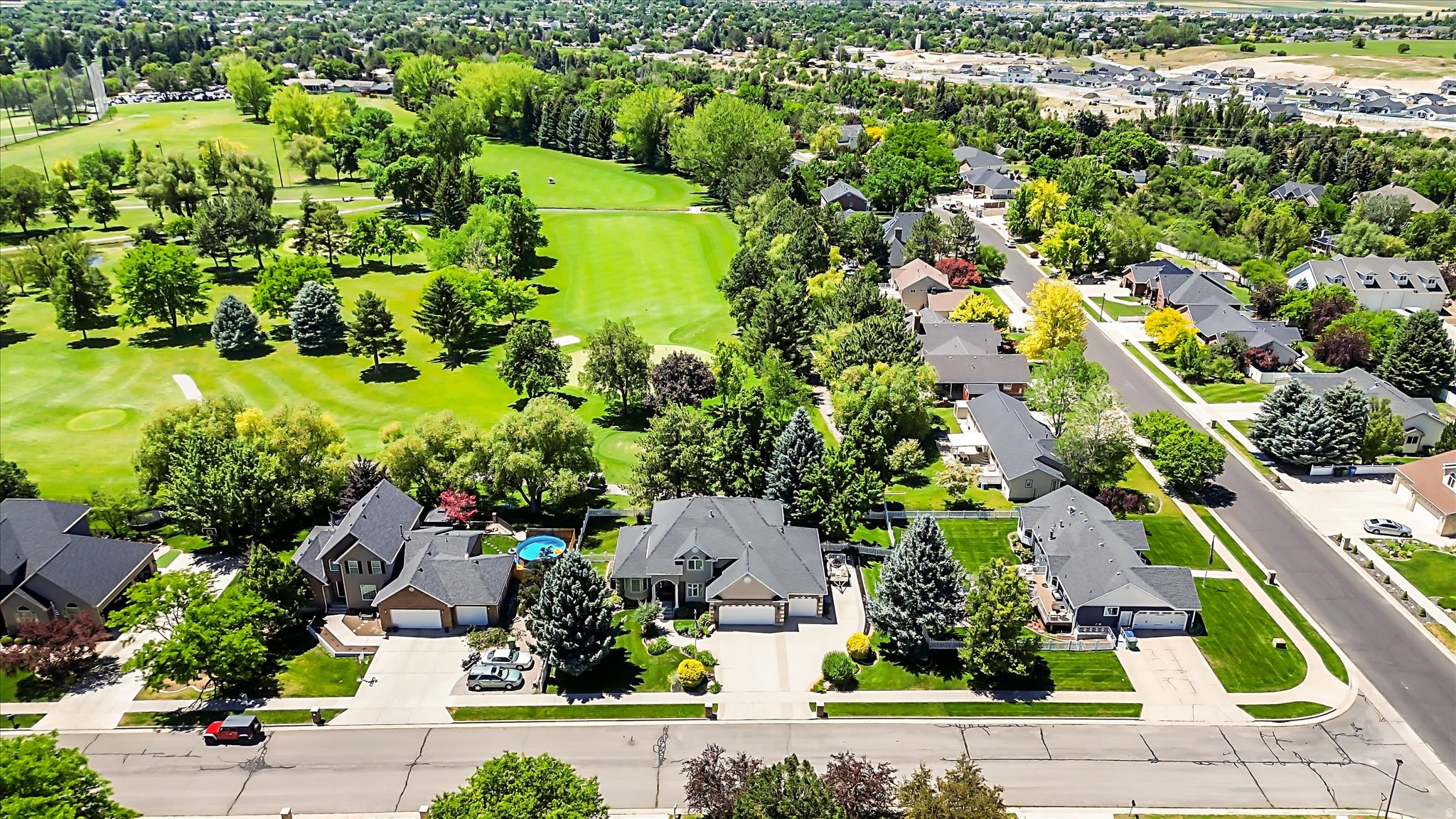 SUMMIT PARK - Residential