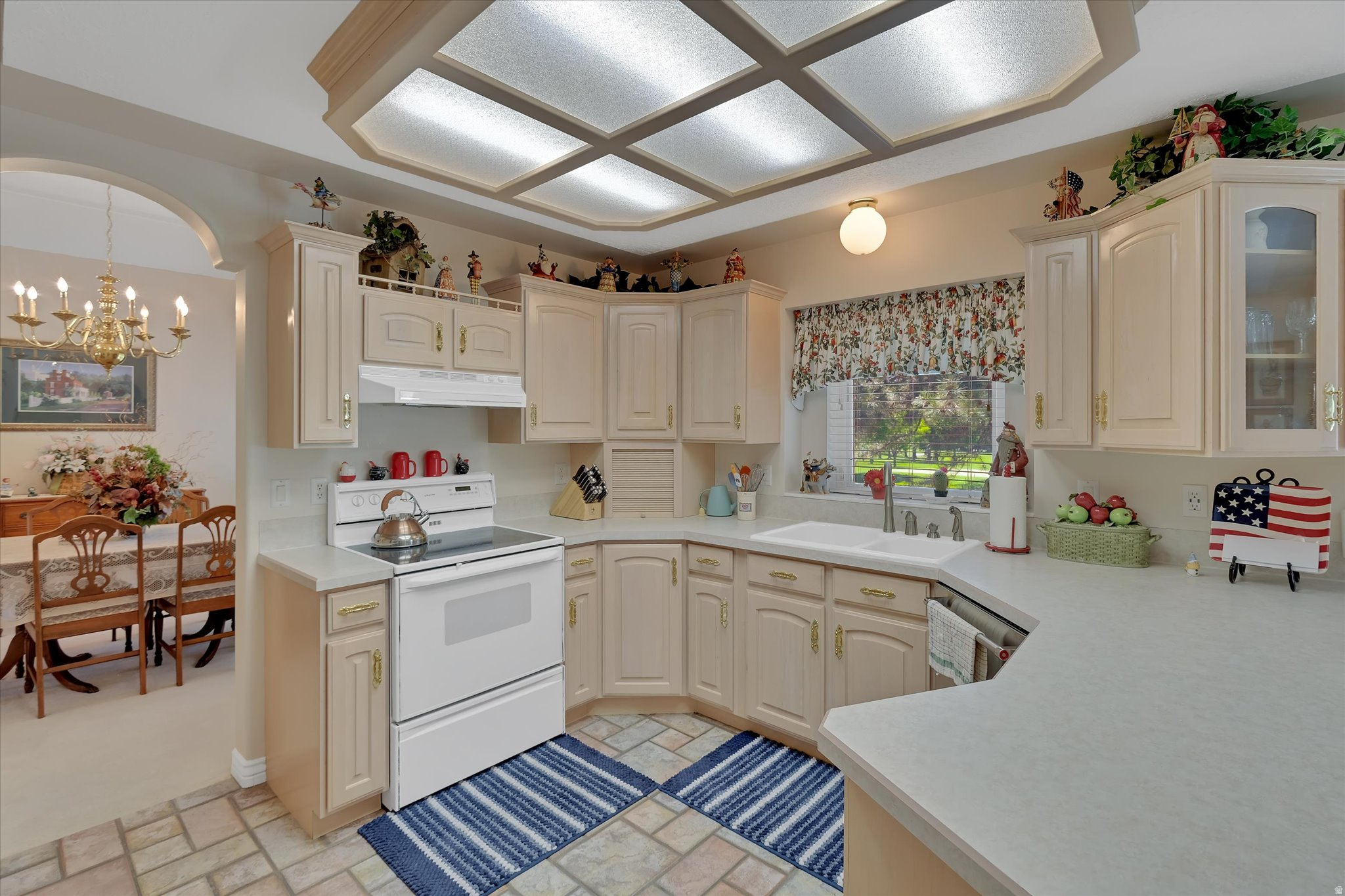 SUMMIT PARK - Residential