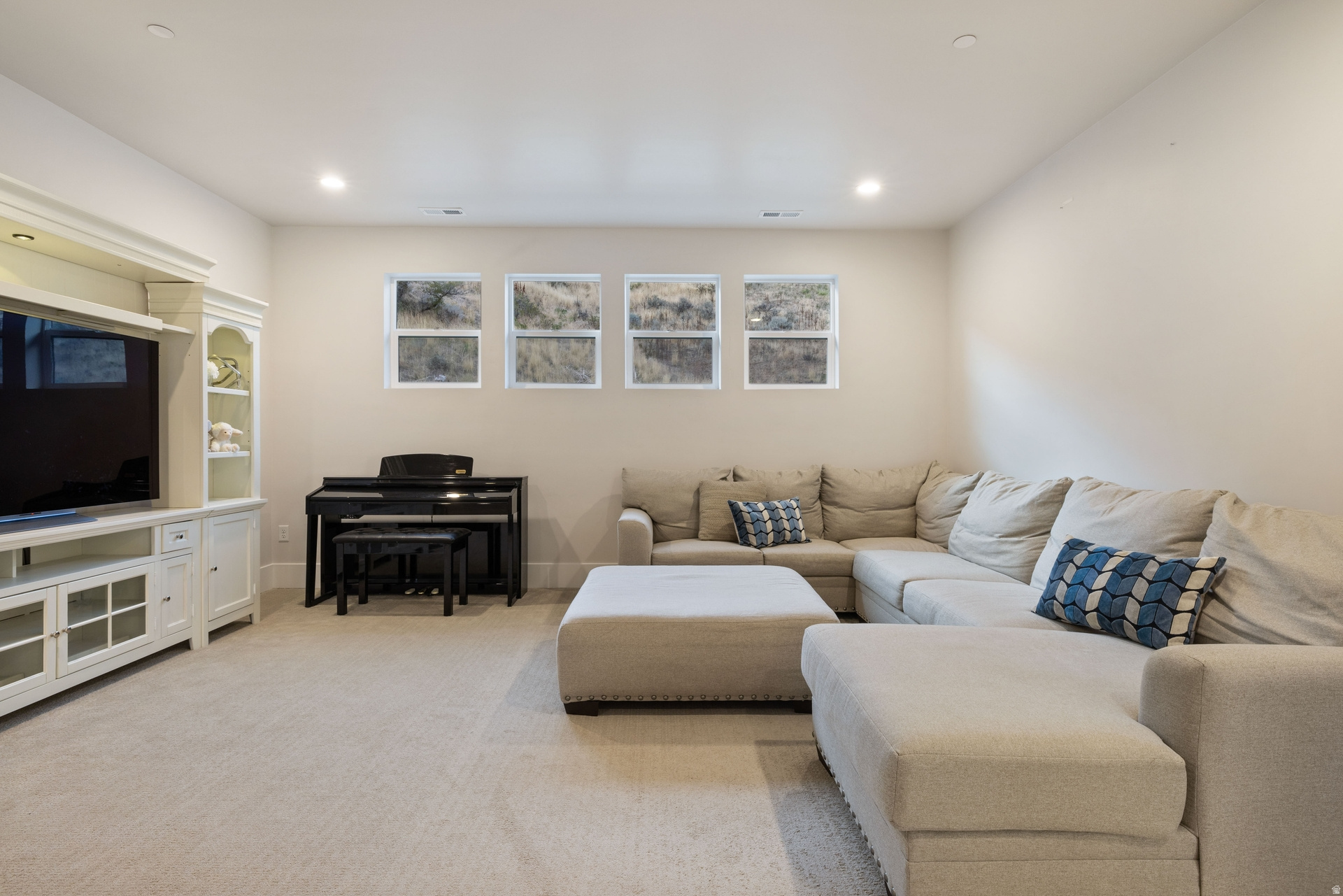 CANYON POINT - Residential