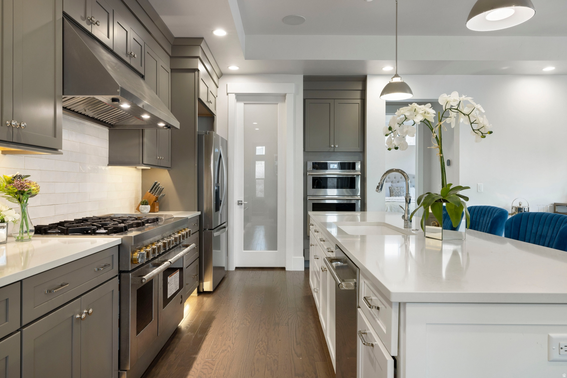 CANYON POINT - Residential