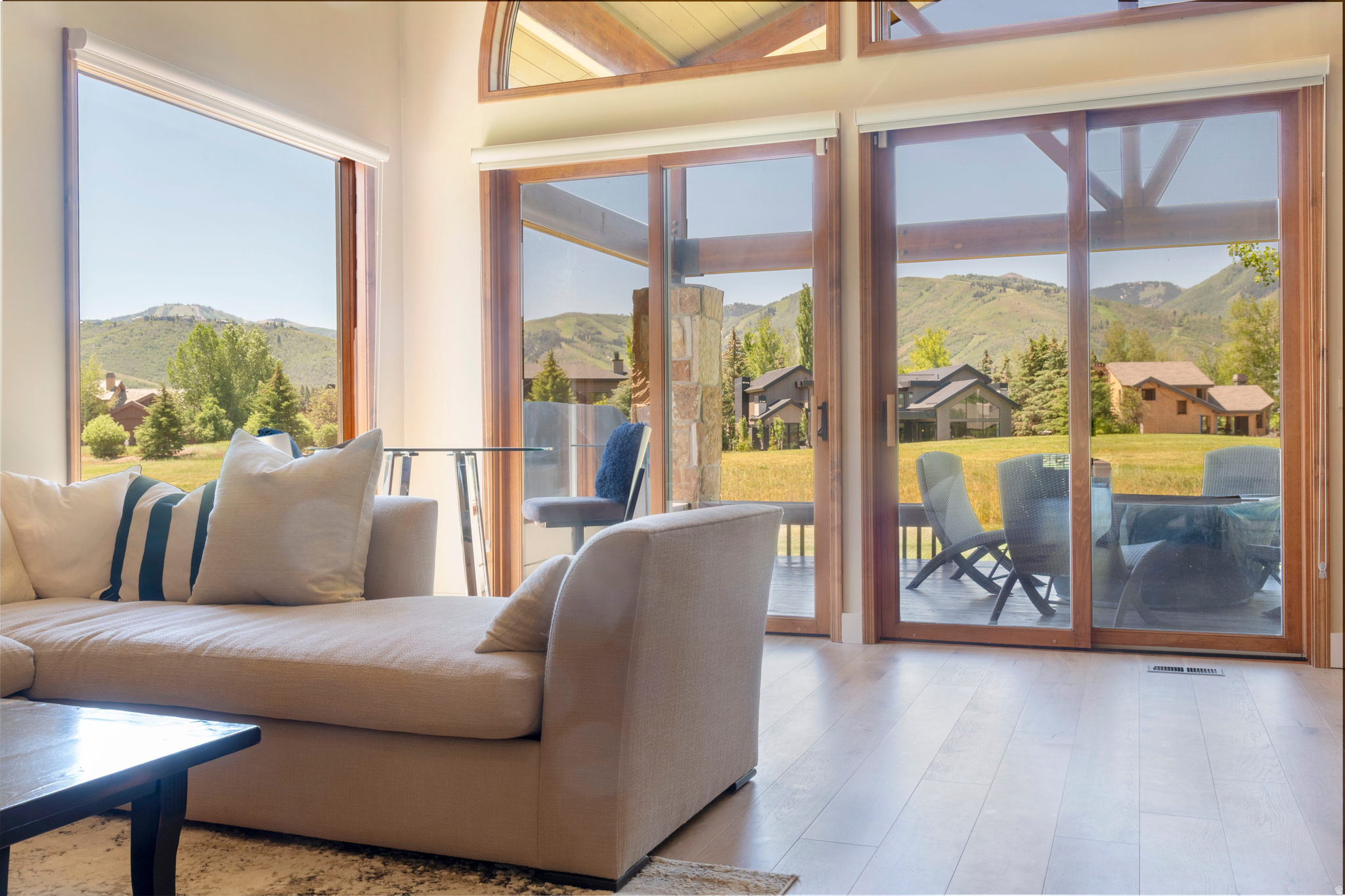 FOUR LAKES VILLAGE - Residential