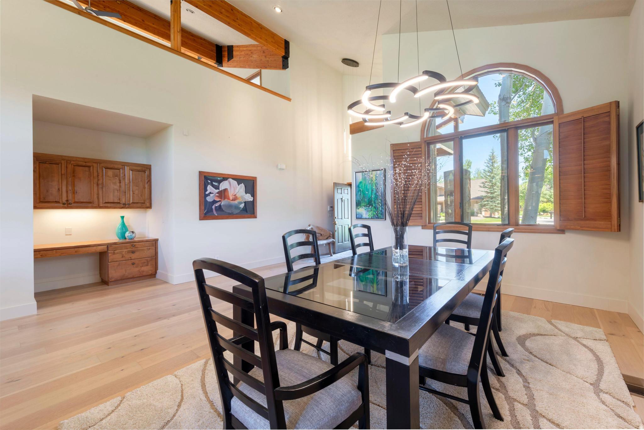 FOUR LAKES VILLAGE - Residential