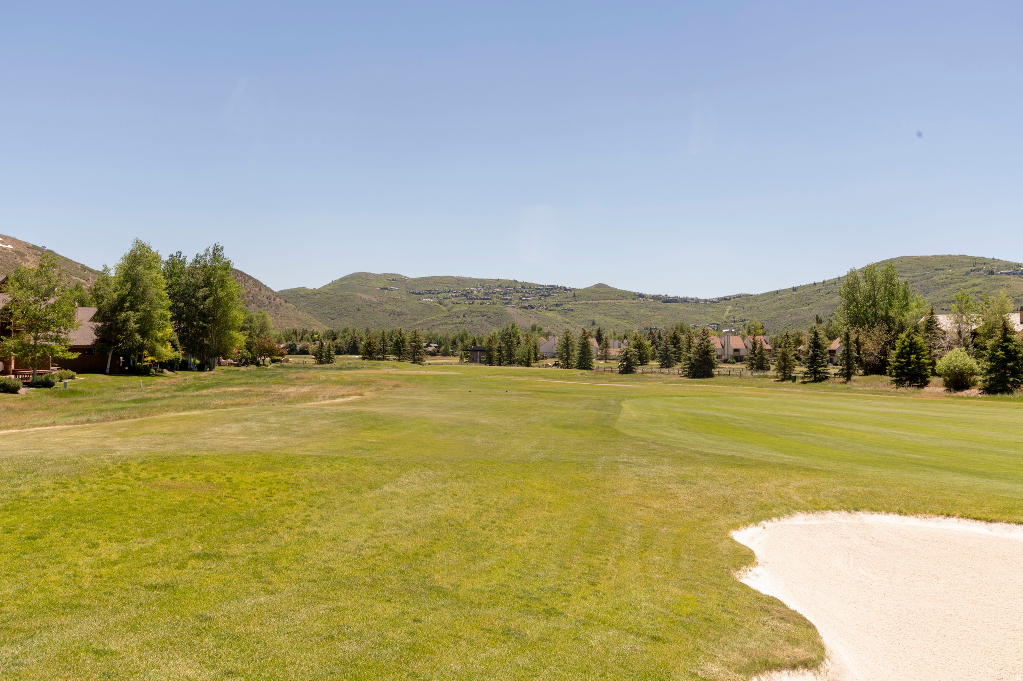 FOUR LAKES VILLAGE - Residential