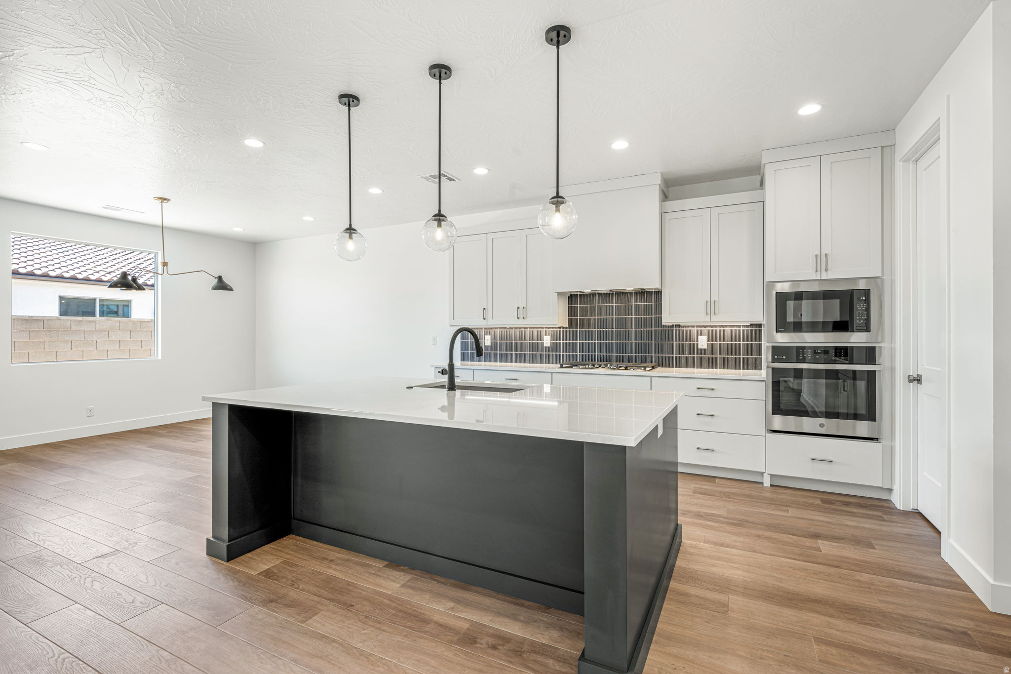 SOLIS AT CORAL CANYON - Residential