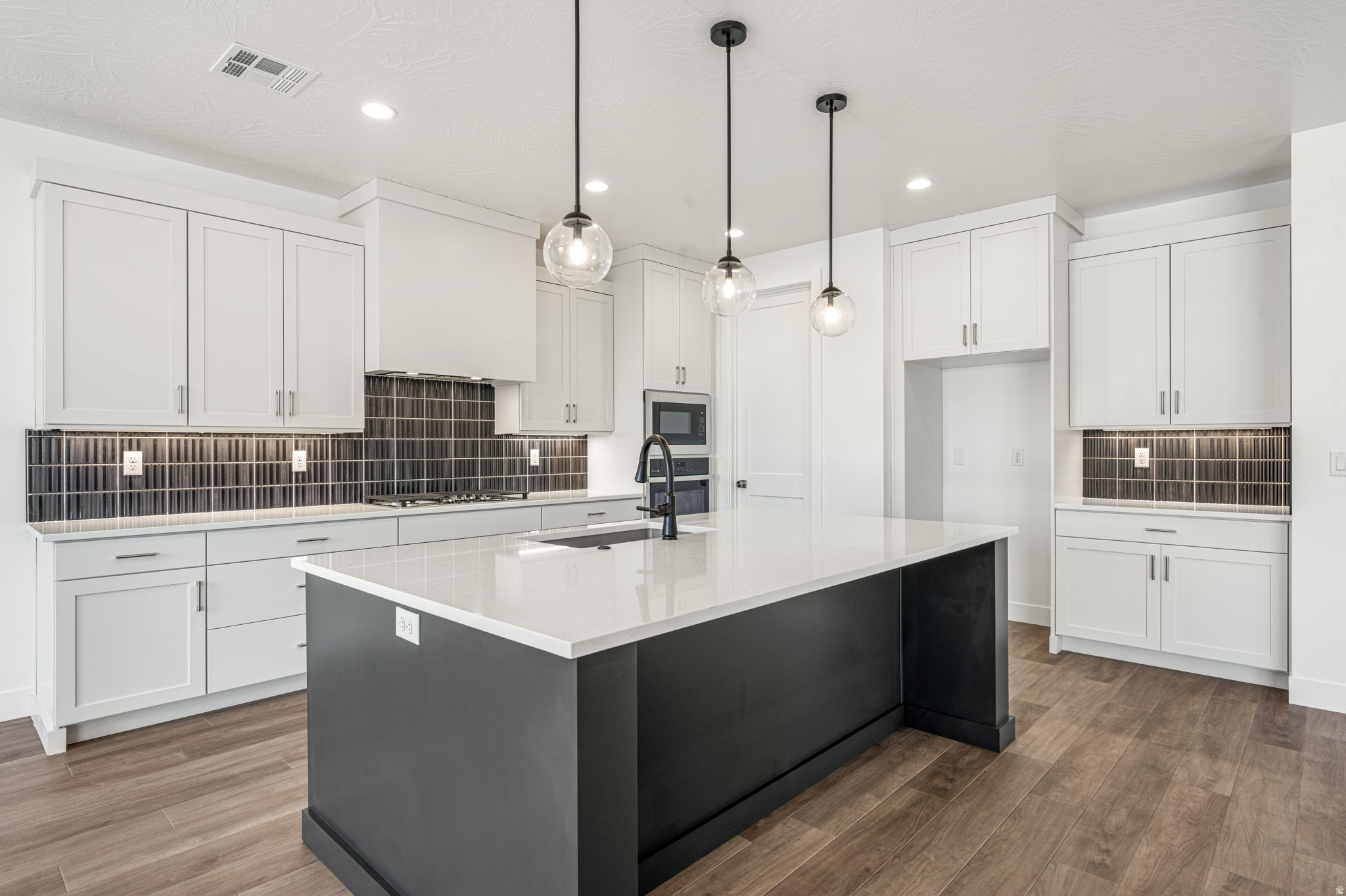 SOLIS AT CORAL CANYON - Residential