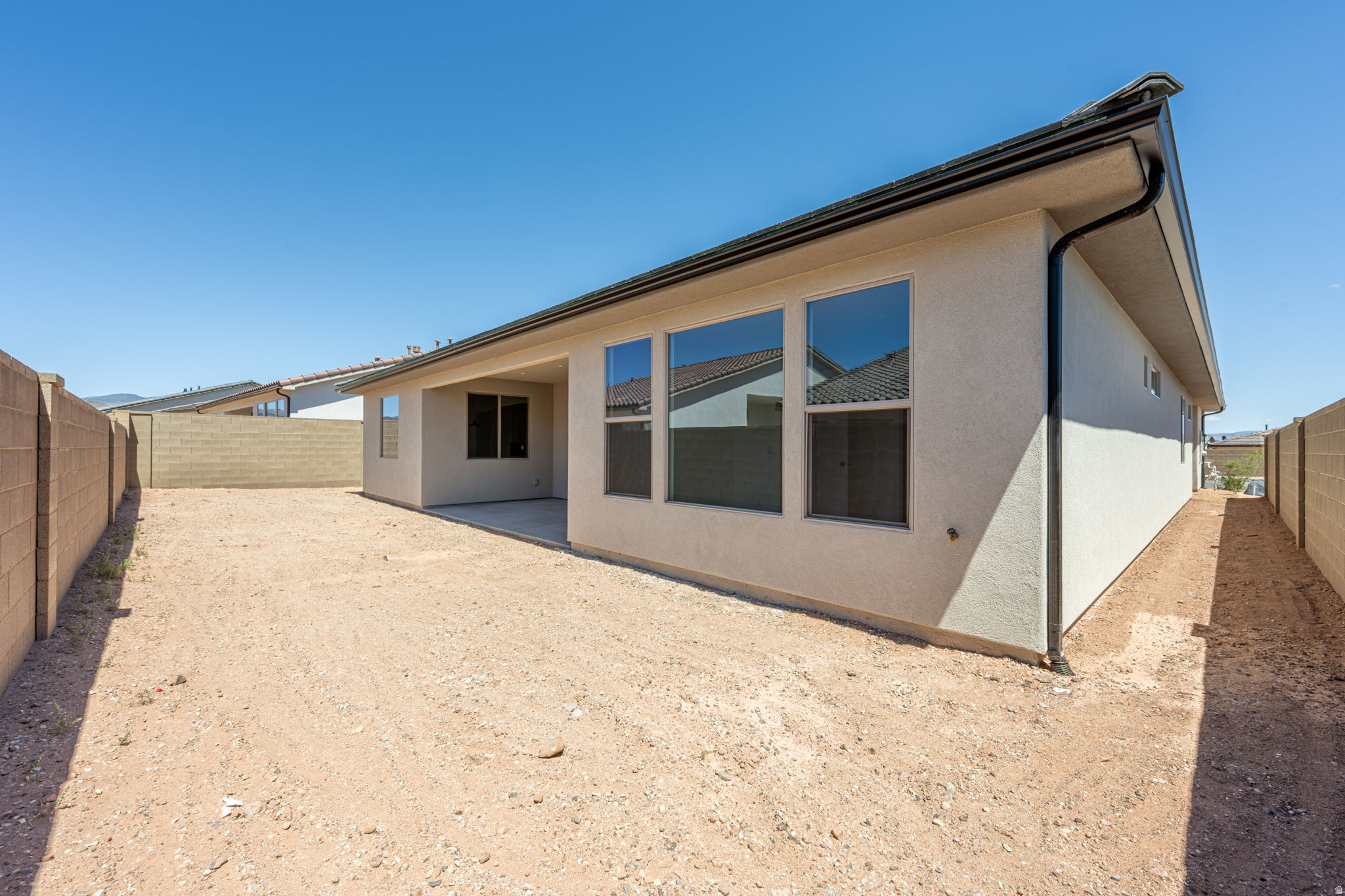 SOLIS AT CORAL CANYON - Residential