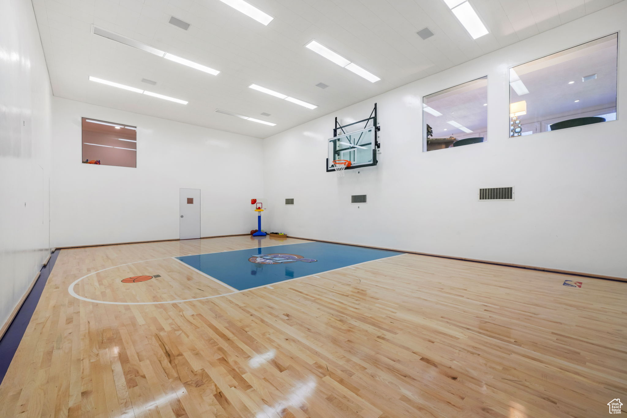 DEER HAVEN AT BRIDGE HOLLOW - Residential