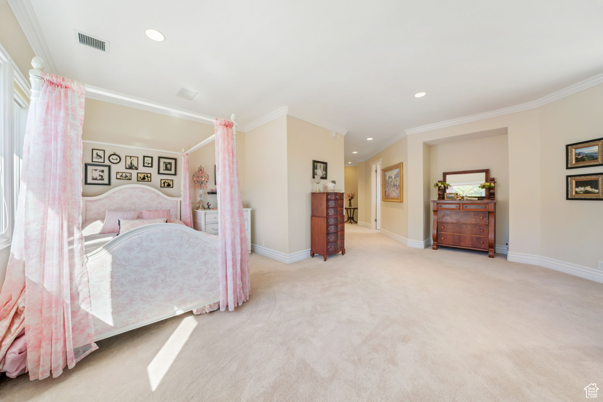 DEER HAVEN AT BRIDGE HOLLOW - Residential