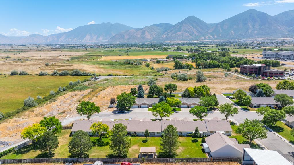 MOUNTAIN VIEW ESTATES - Residential