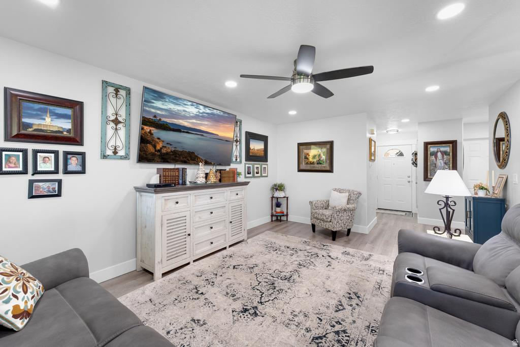 MOUNTAIN VIEW ESTATES - Residential