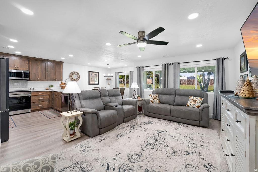 MOUNTAIN VIEW ESTATES - Residential