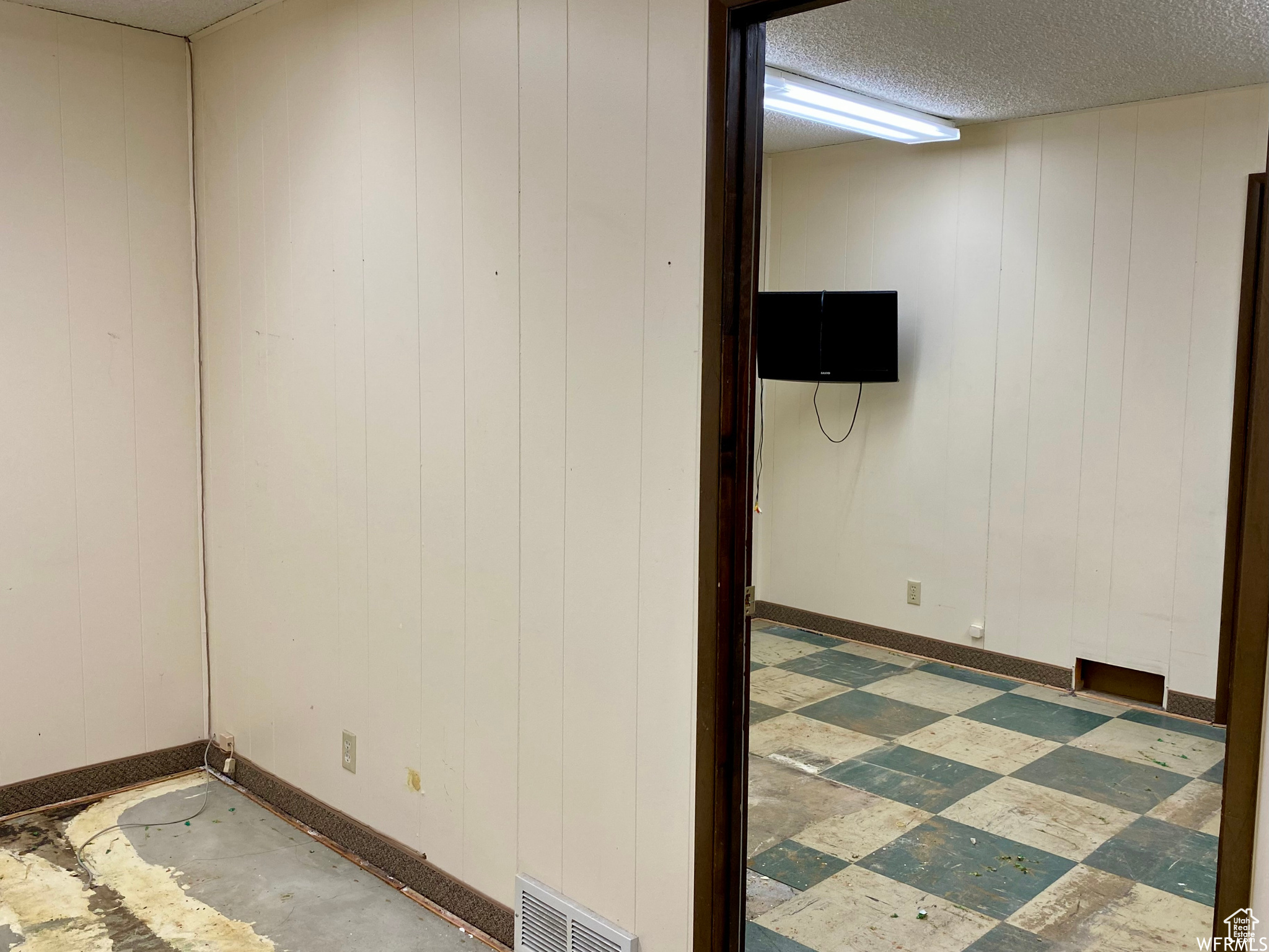 BLOCK 58 - Commercial Sale