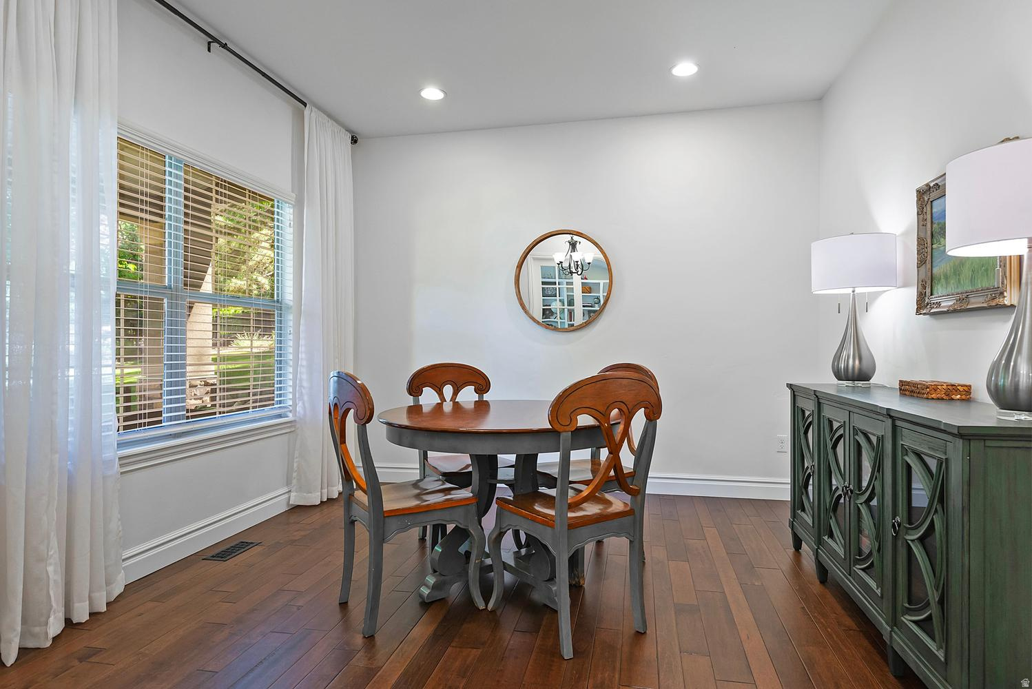 GROVE CREEK - Residential