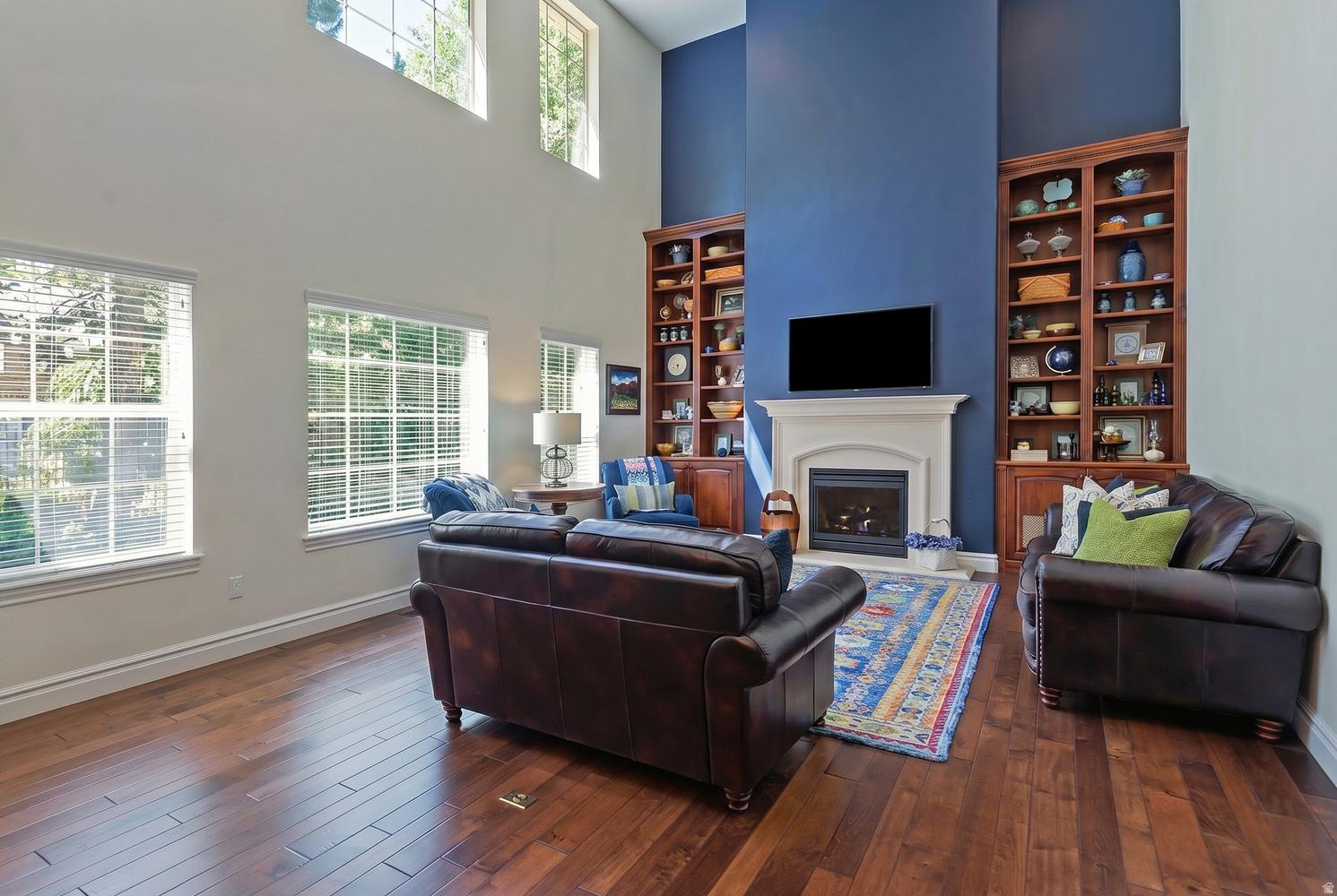 GROVE CREEK - Residential