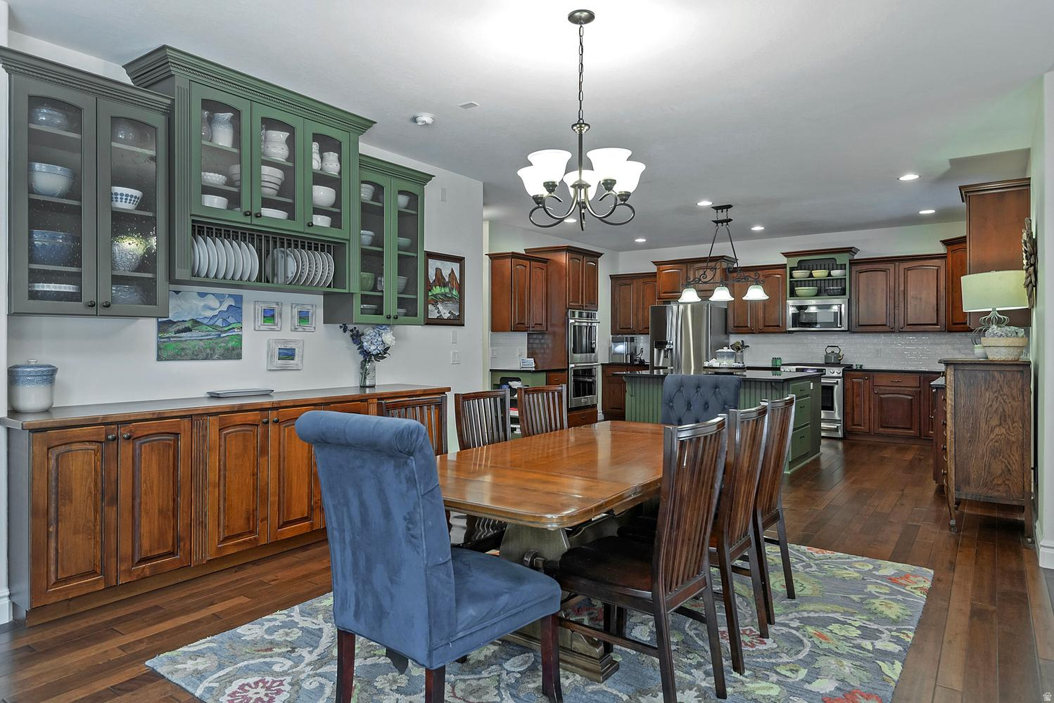 GROVE CREEK - Residential