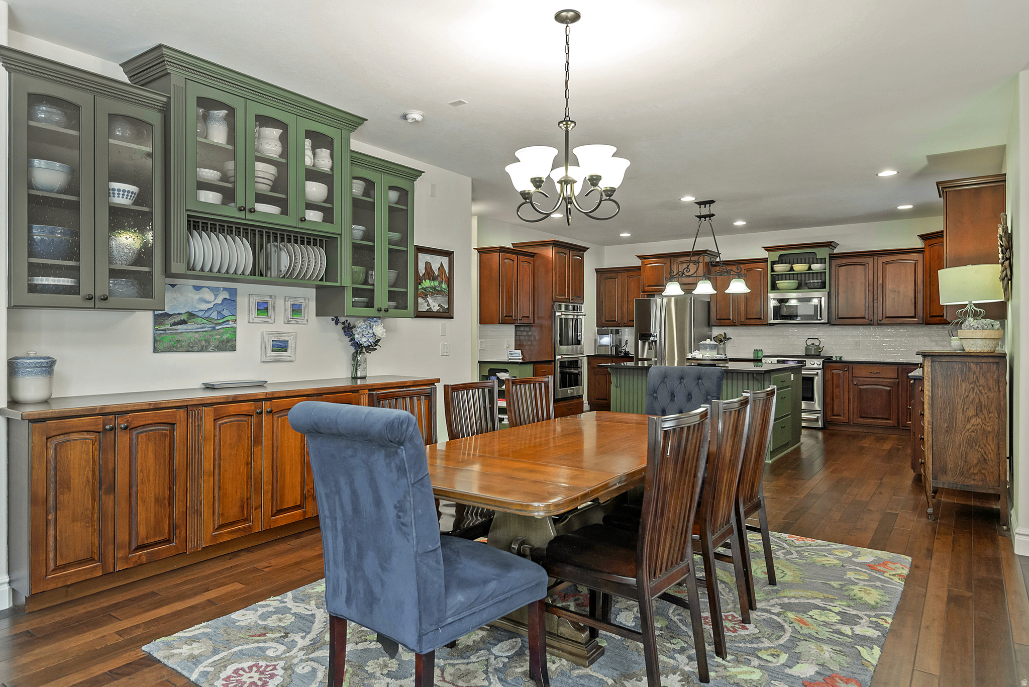 GROVE CREEK - Residential