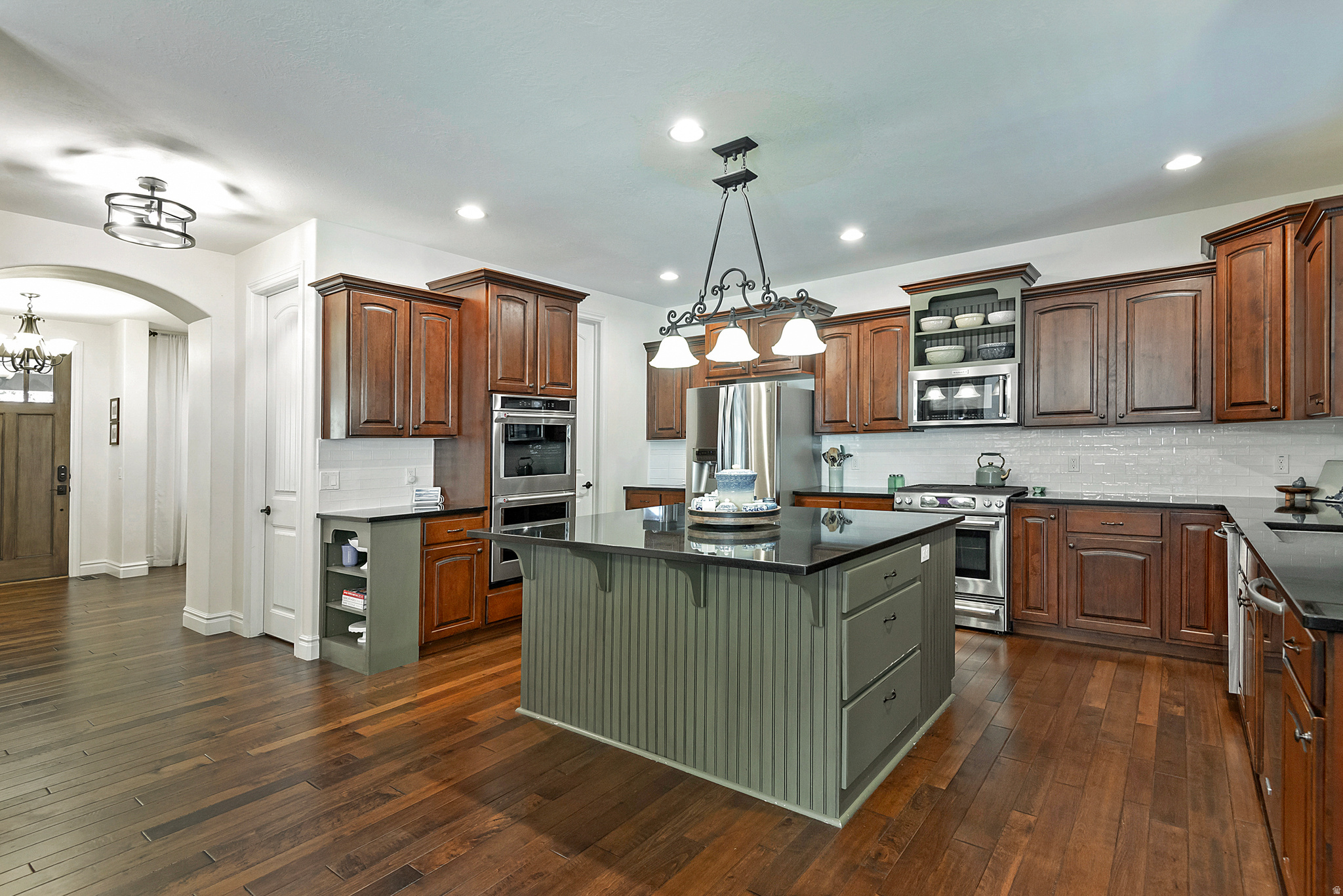 GROVE CREEK - Residential