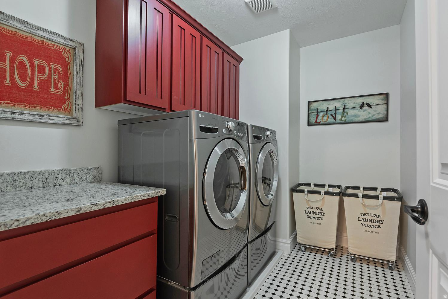 GROVE CREEK - Residential