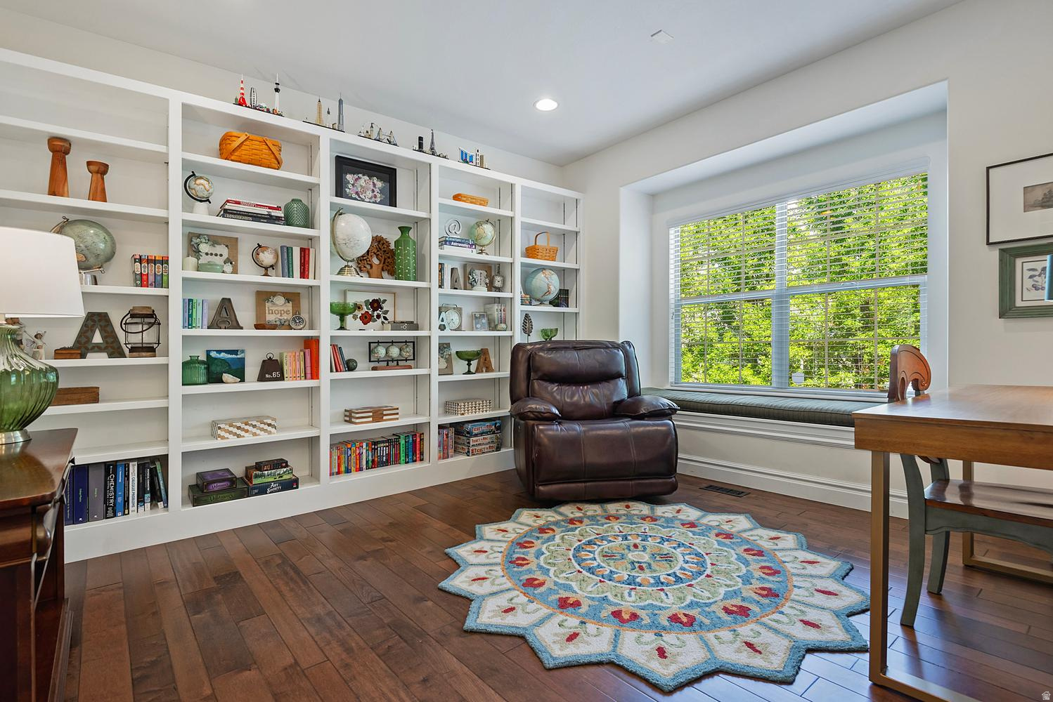 GROVE CREEK - Residential